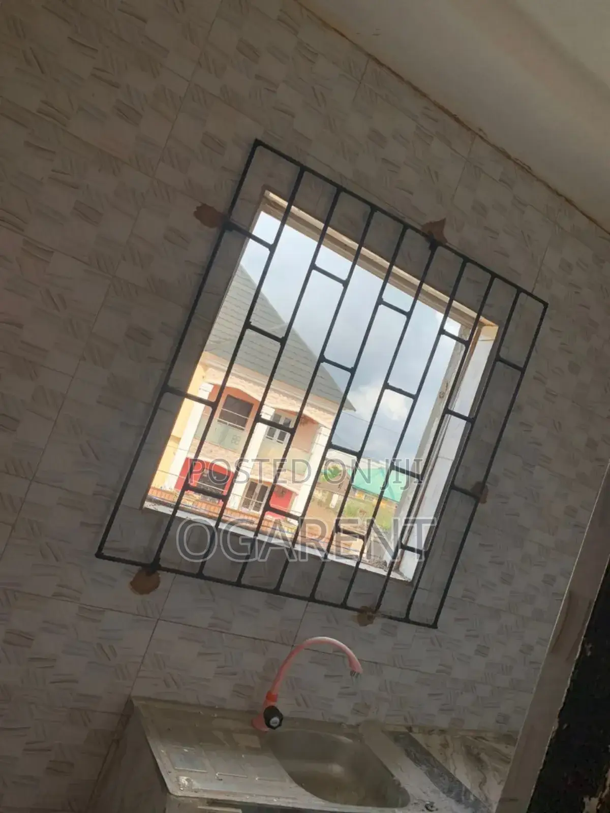 Furnished 2bdrm Apartment in Airport Road, Benin City for rent