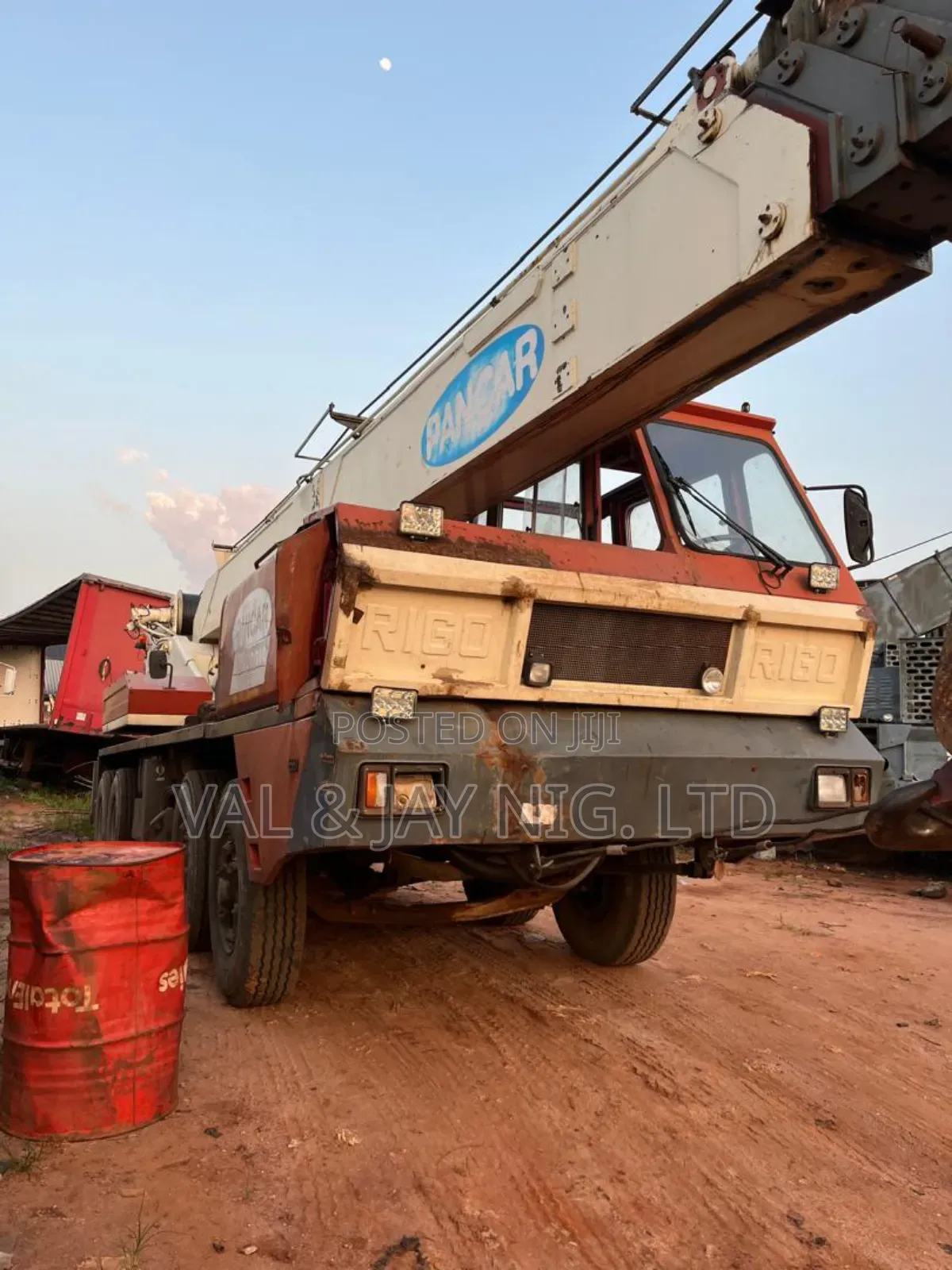 50 Tons Iveco All-Terrain Motor Crane - Foreign Use