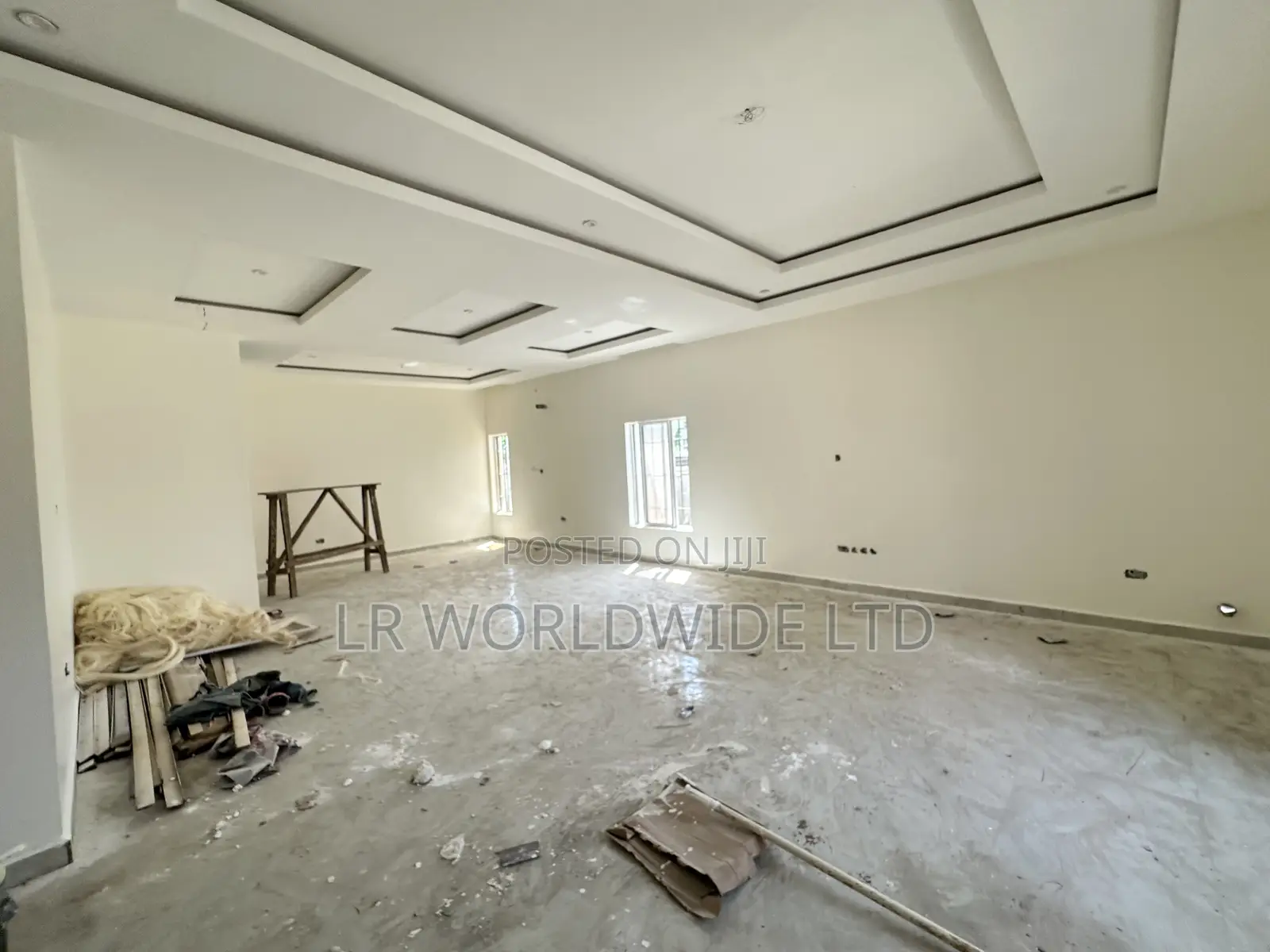 5bdrm Mansion in Kaura for sale