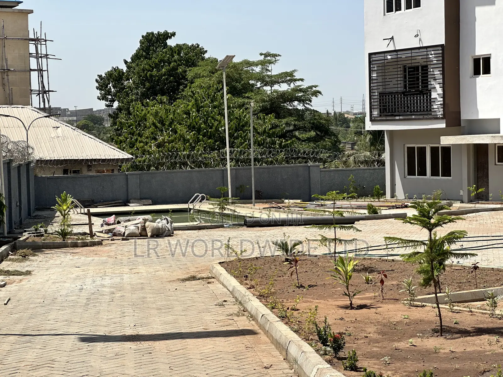5bdrm Townhouse/Terrace in Durumi for Sale