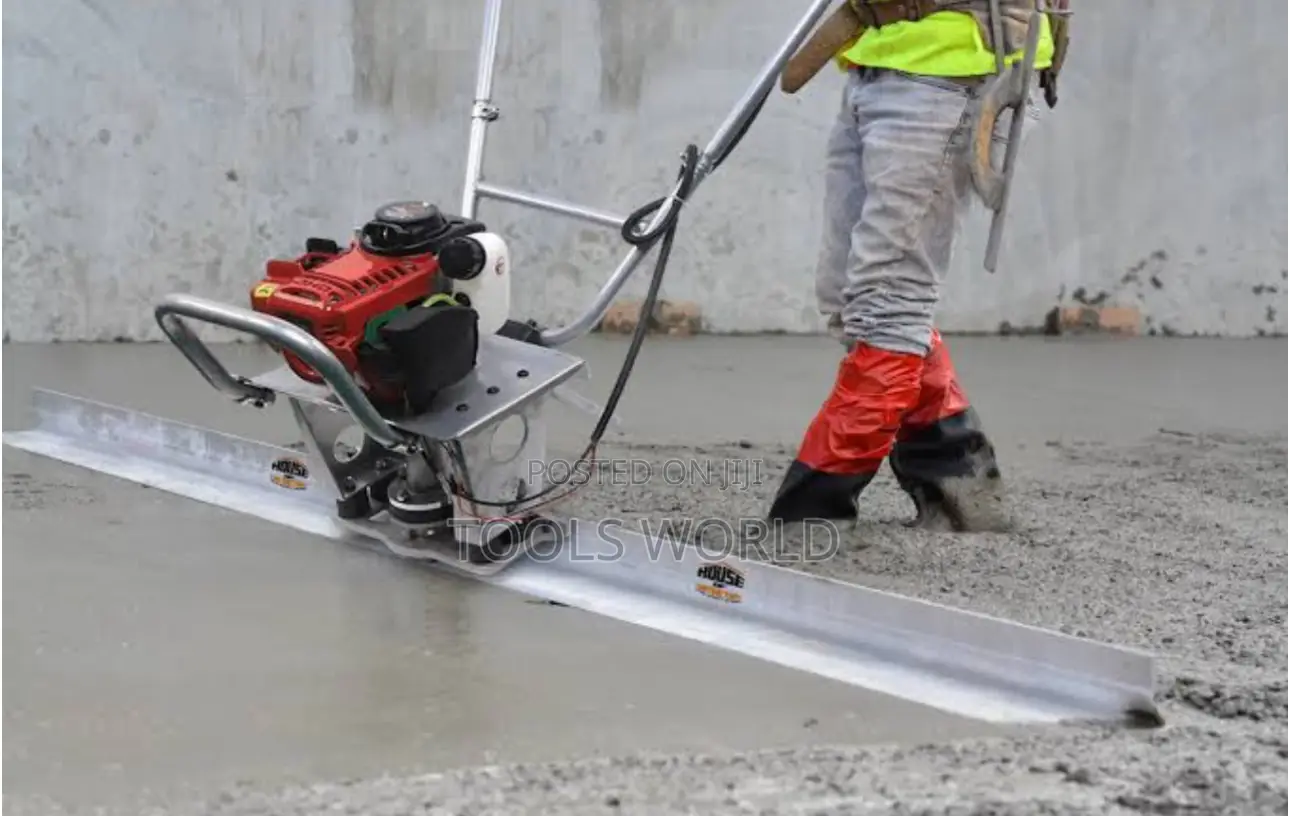 Concrete Bull Float Power Vibrating Screed With 4meter Board