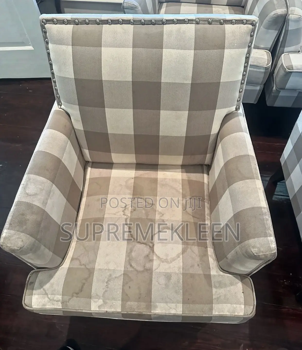 Professional Upholstery, Couches Cleaning House Cleaning.