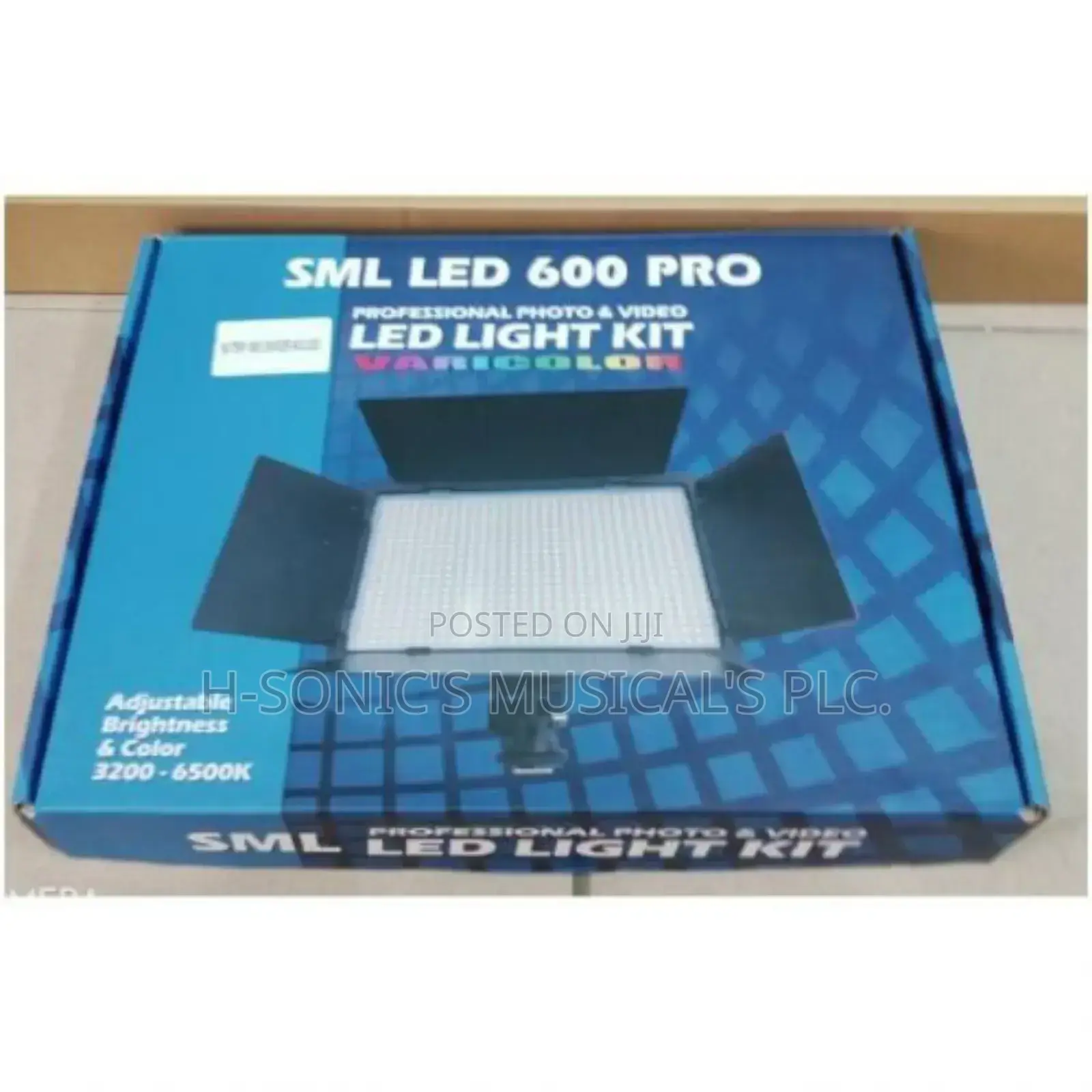 Professional PRO Led-600 Photo and Video LED Light KIT