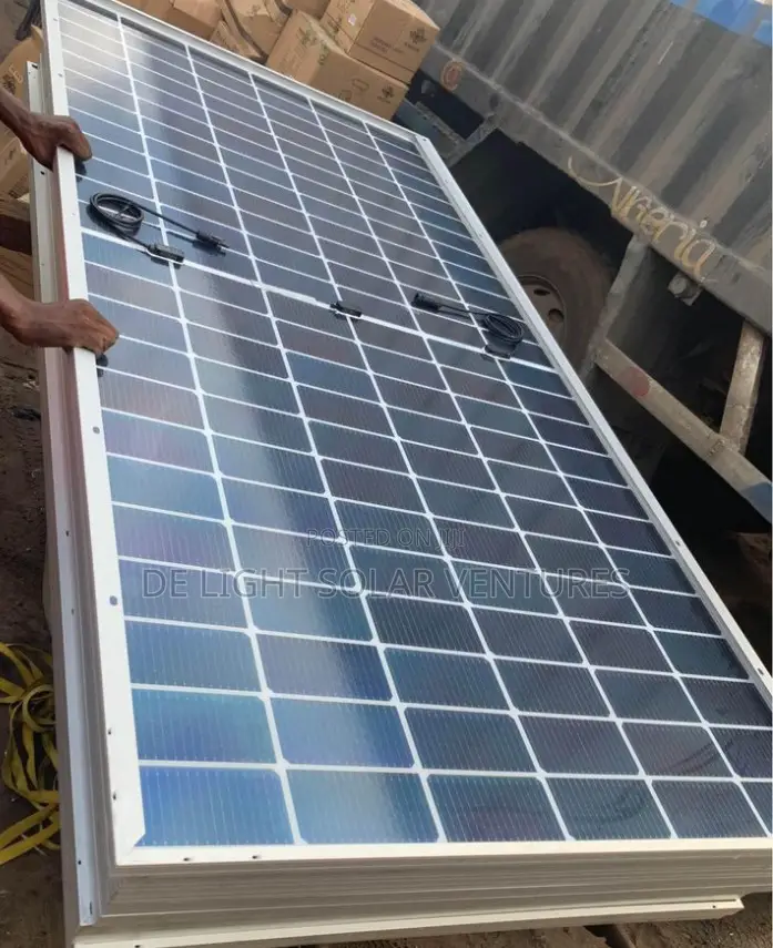 570watts Solar Plans Mono Half Cut 144cwlls Available