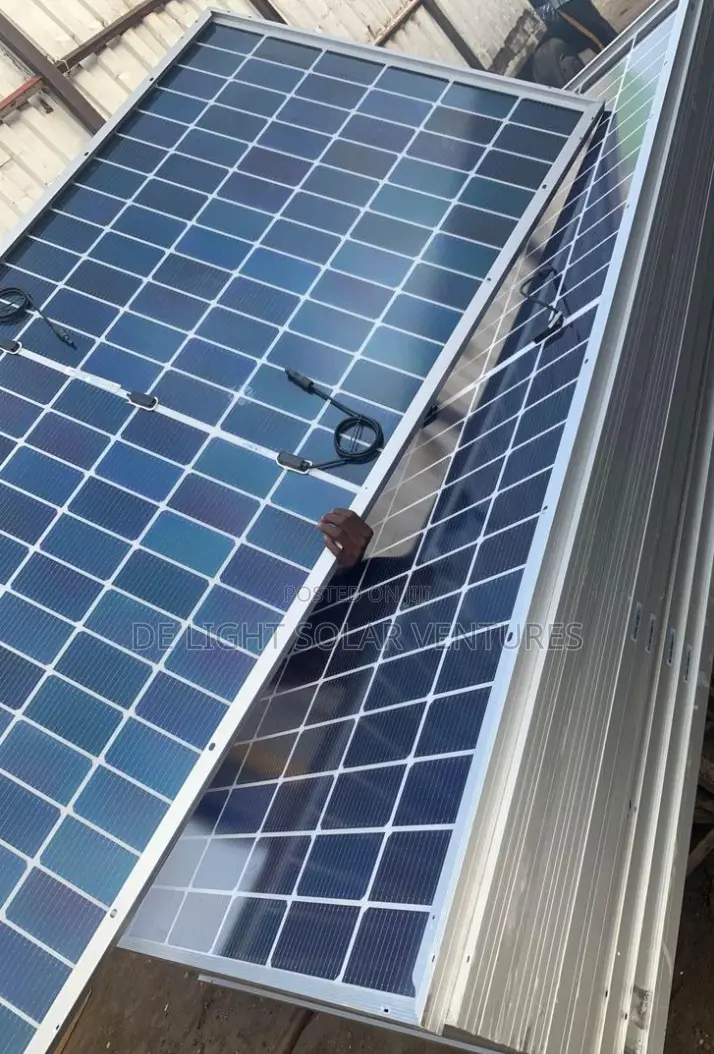 570watts Solar Plans Mono Half Cut 144cwlls Available