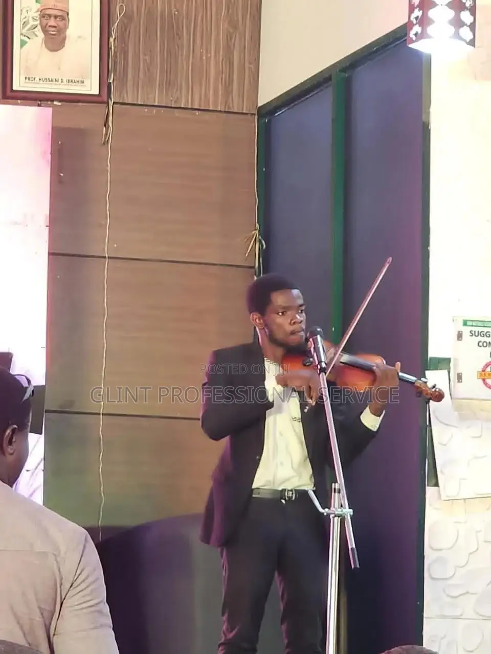 Violinist and Violin Tutor