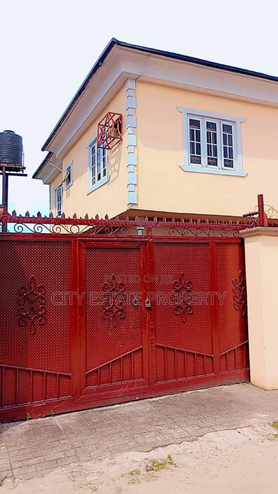 Furnished 9bdrm House in Adageorge, Port-Harcourt for sale