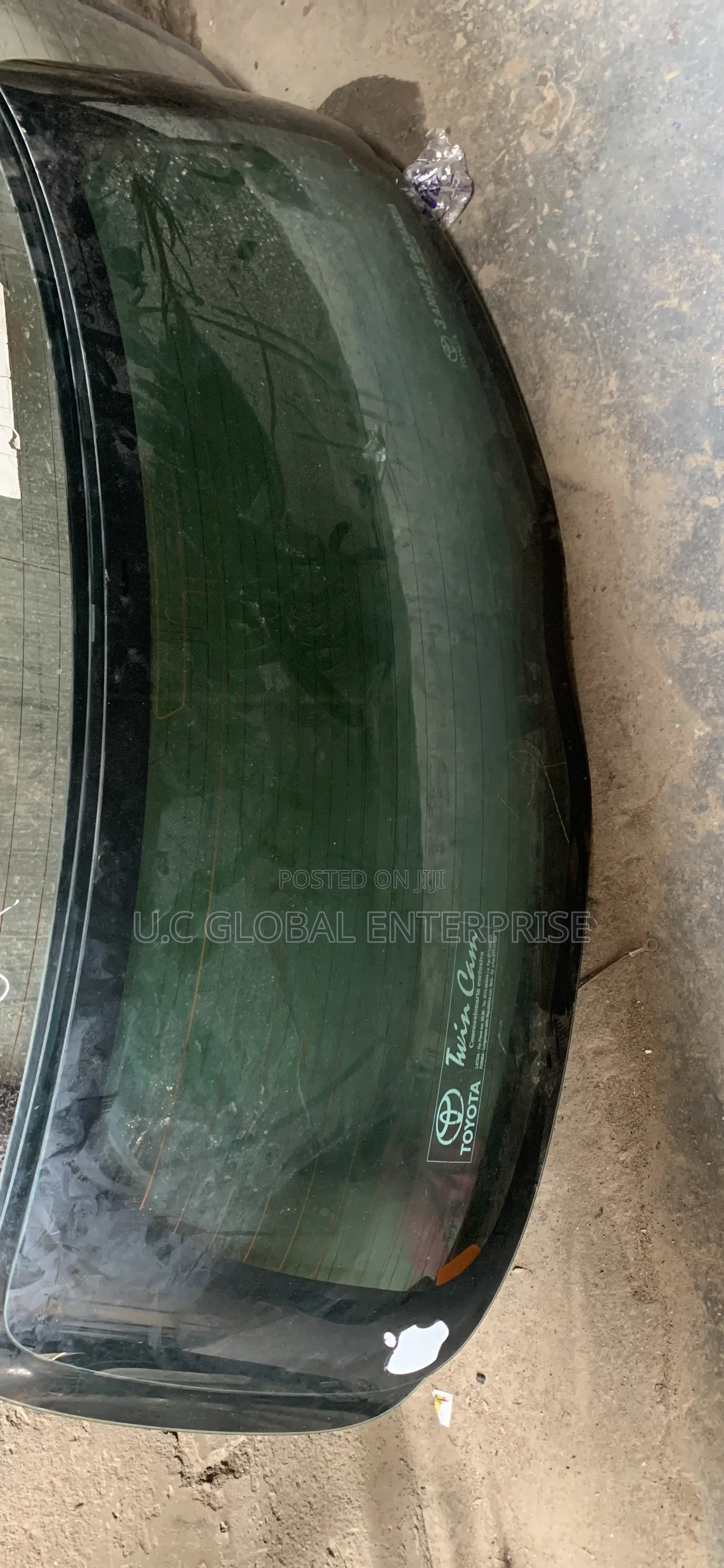 Dm for Back Glass for Toyota Yaris 2007 Lift Back Available
