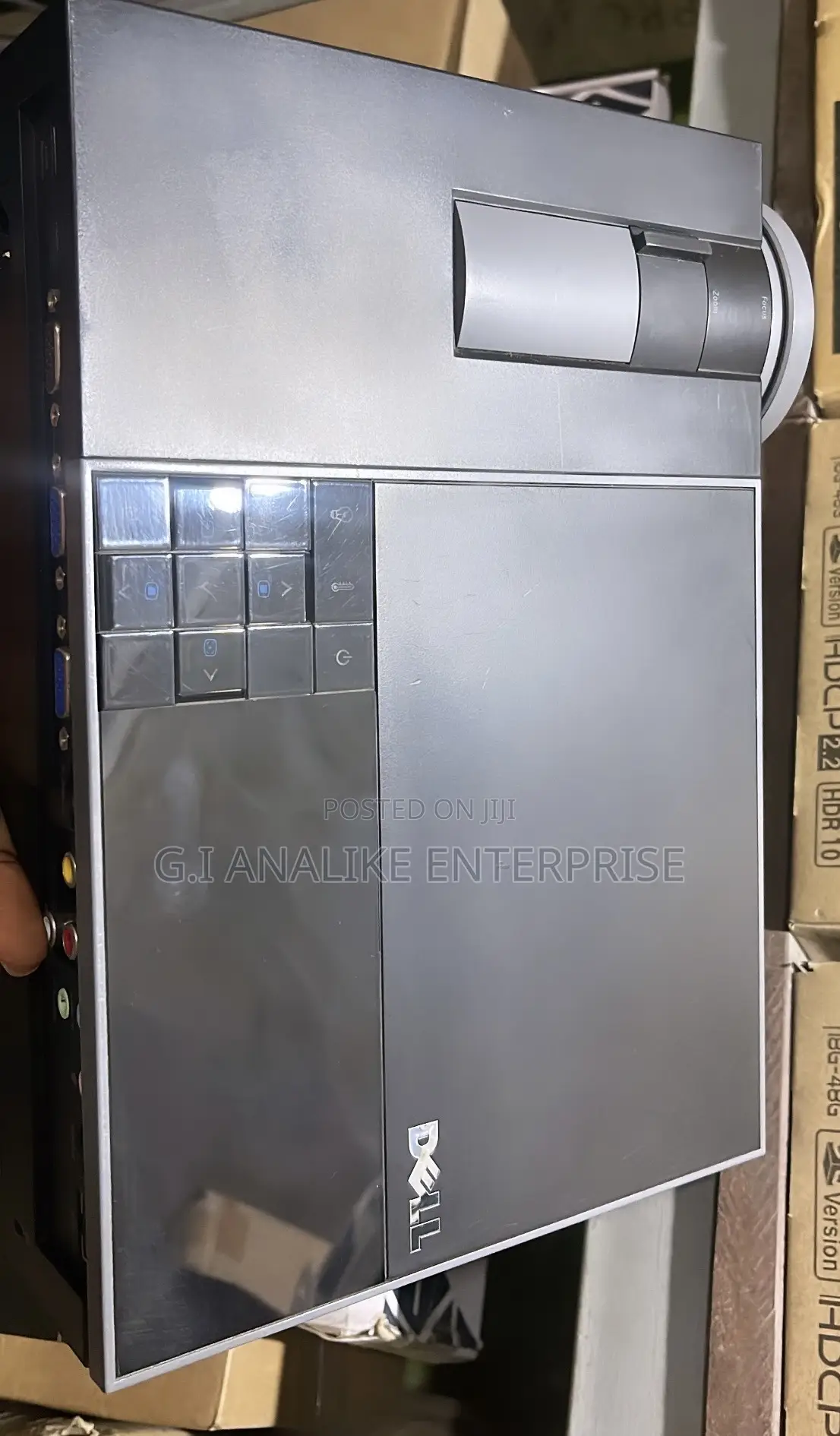 Dell 1510X Projector (Dual VGA, HDMI, XGA 3500 ANSI Lumens)