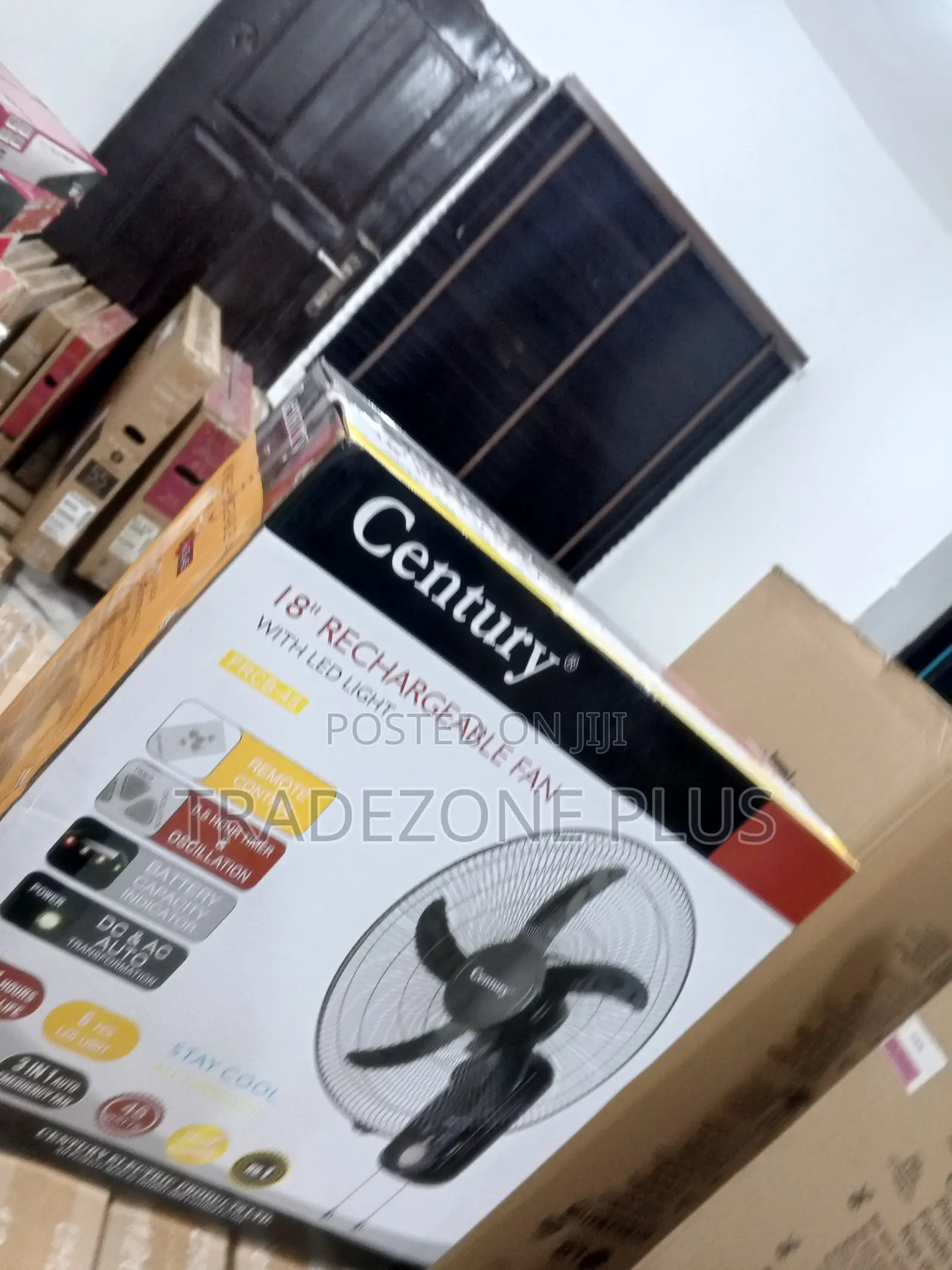 Century 18'' Fast Charge Rechargeable Fan