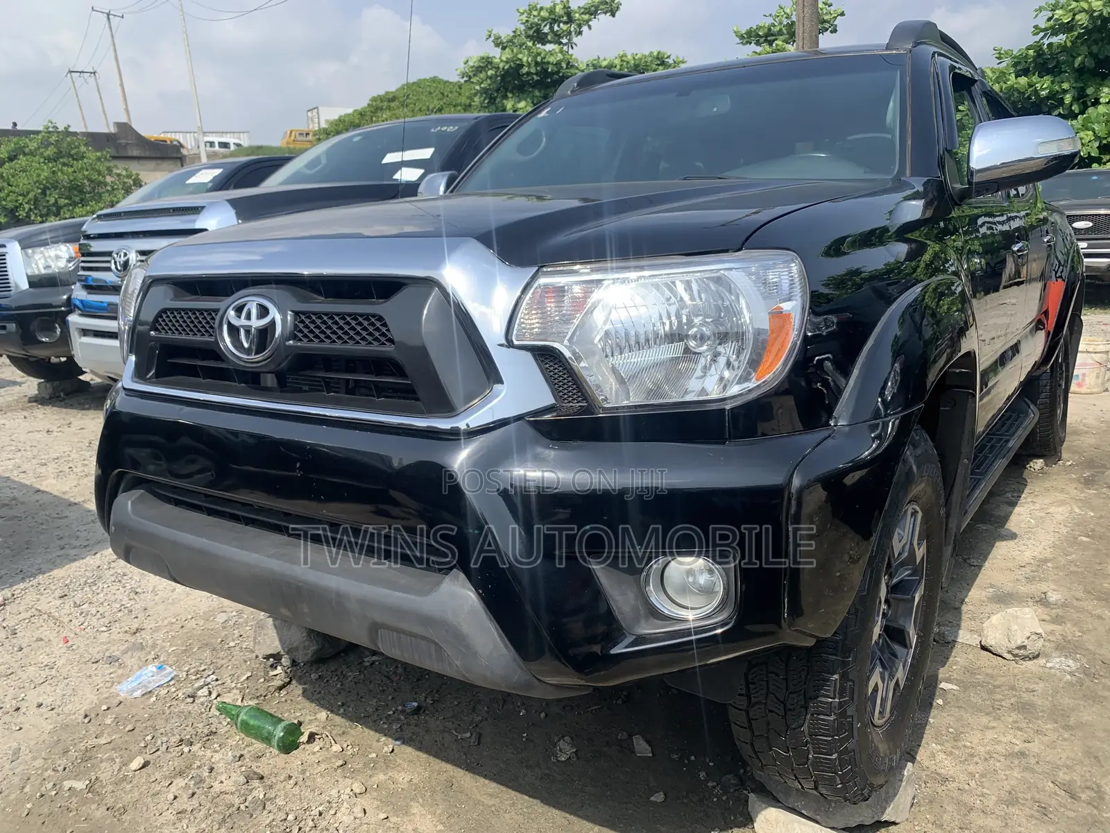Toyota Tacoma 2013 Black