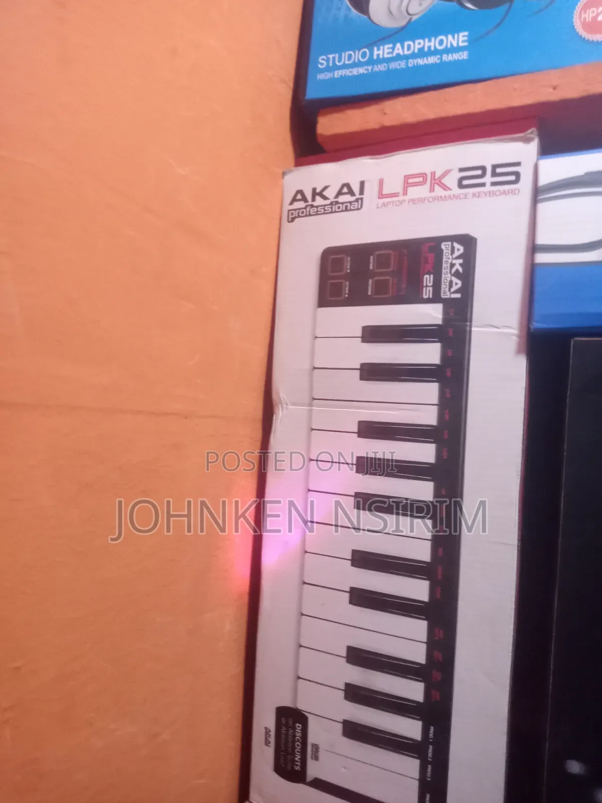 Original Akai LPK 25 Midi Professional Laptop Keyboard