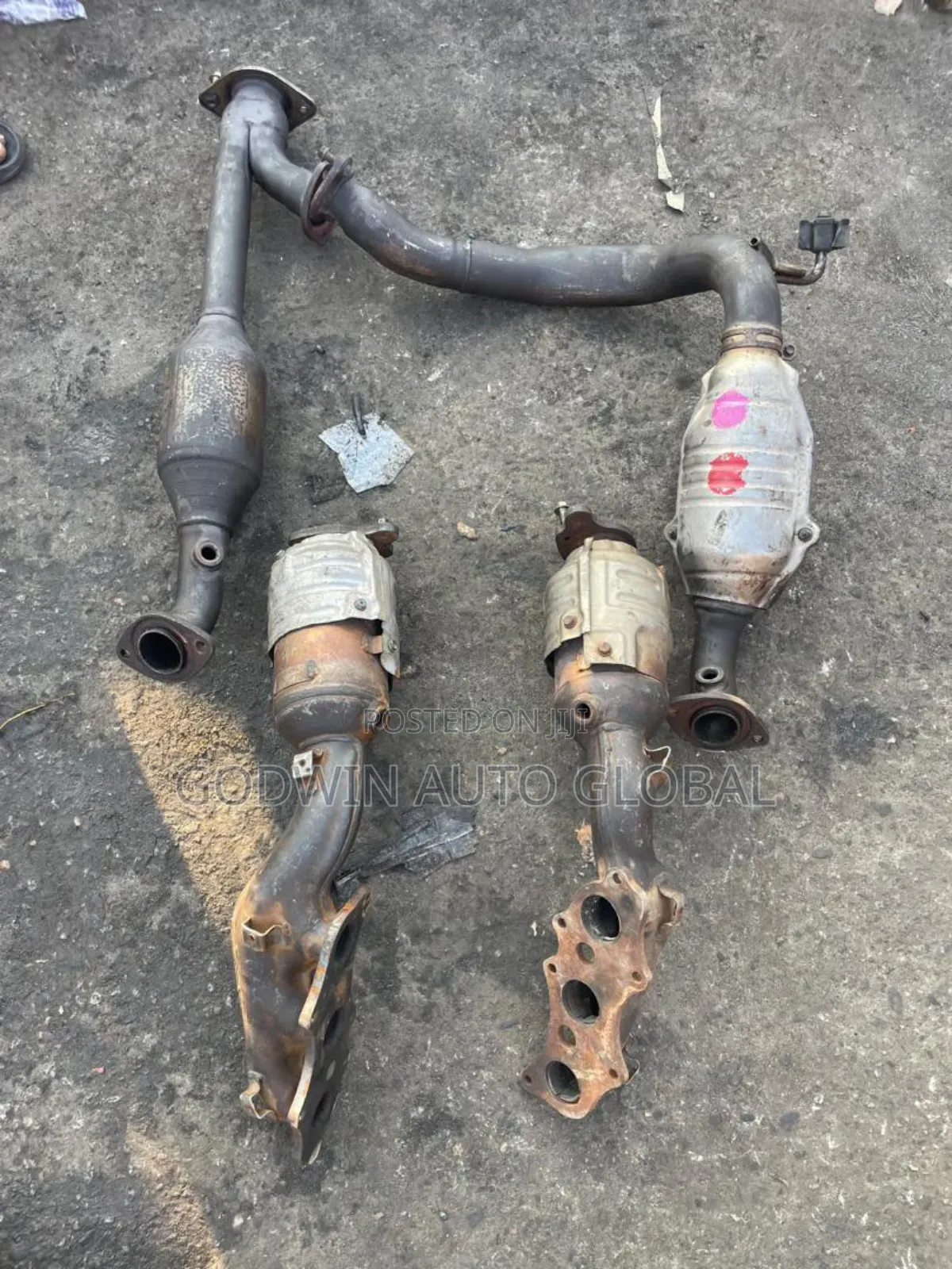 Complete Catalyst Toyota 4runner or Land Cruiser Parado 2010