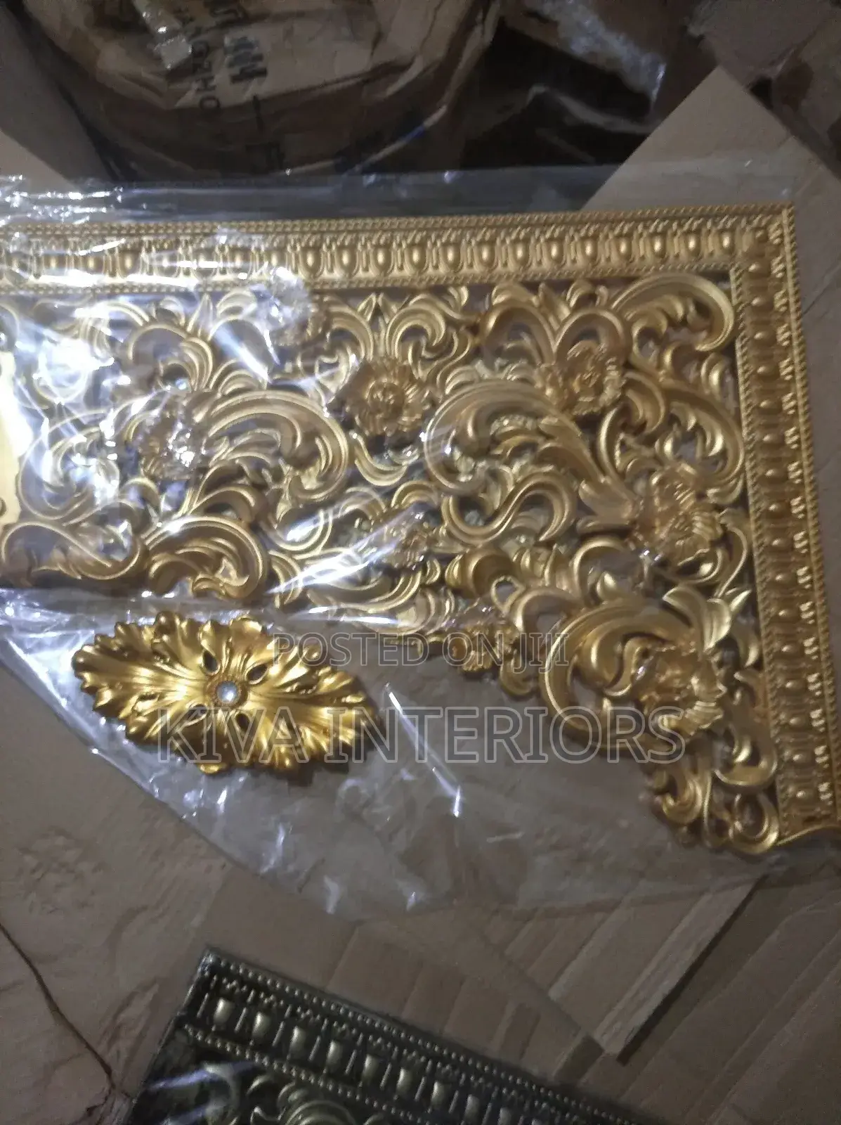 Luxury Royal Curtain Boards