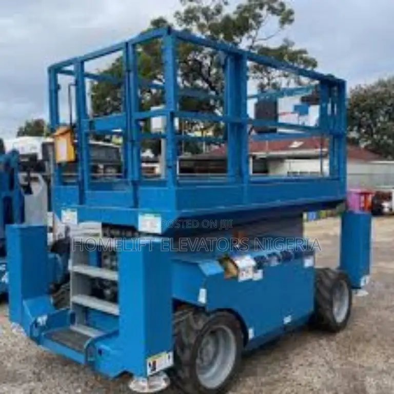Heavy Duty Diesel Operated Scissor Lift for Construction