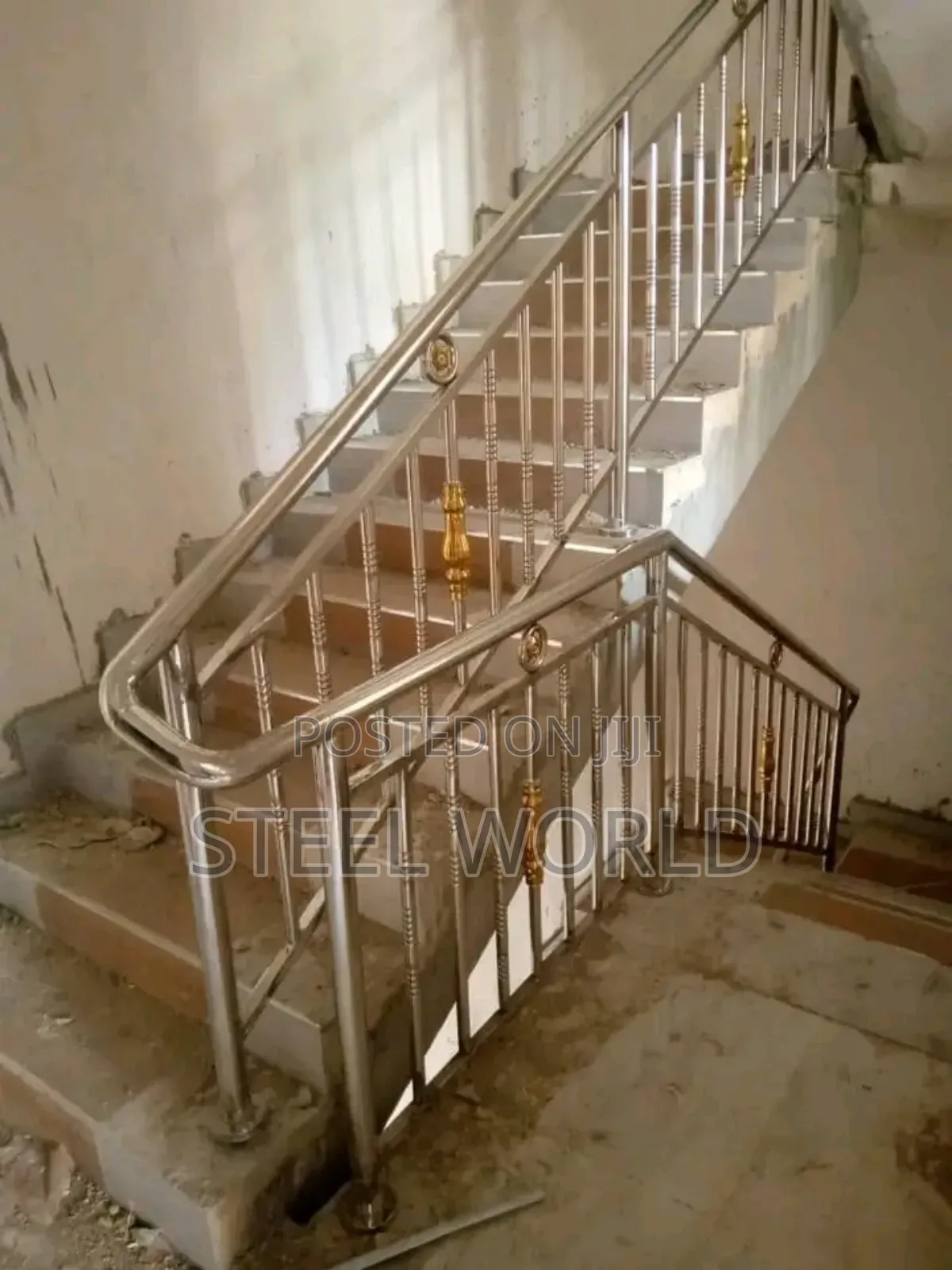 Semi Halfway Stair Design