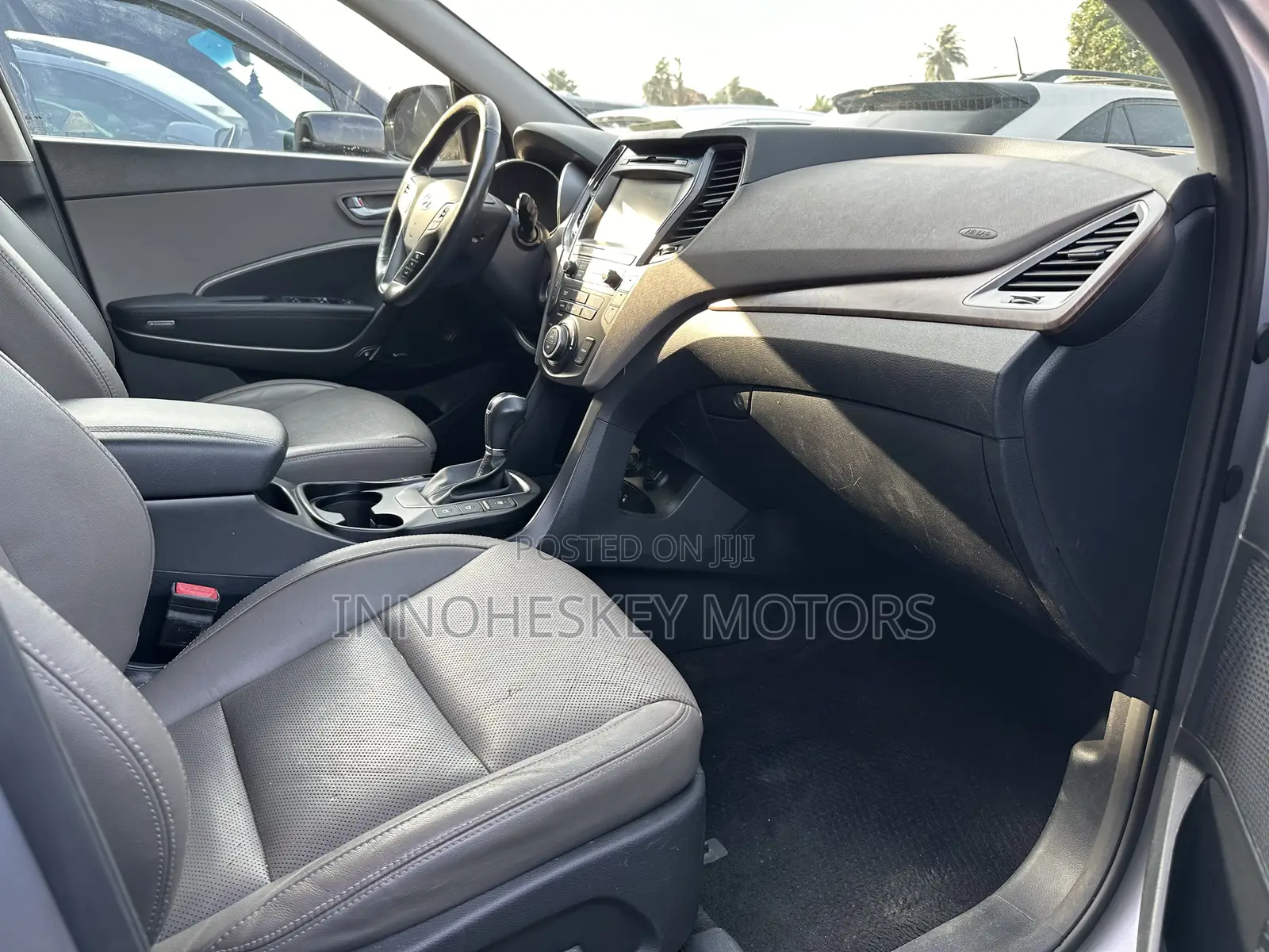 Hyundai Santa Fe Limited Ultimate AWD 2018 Gray