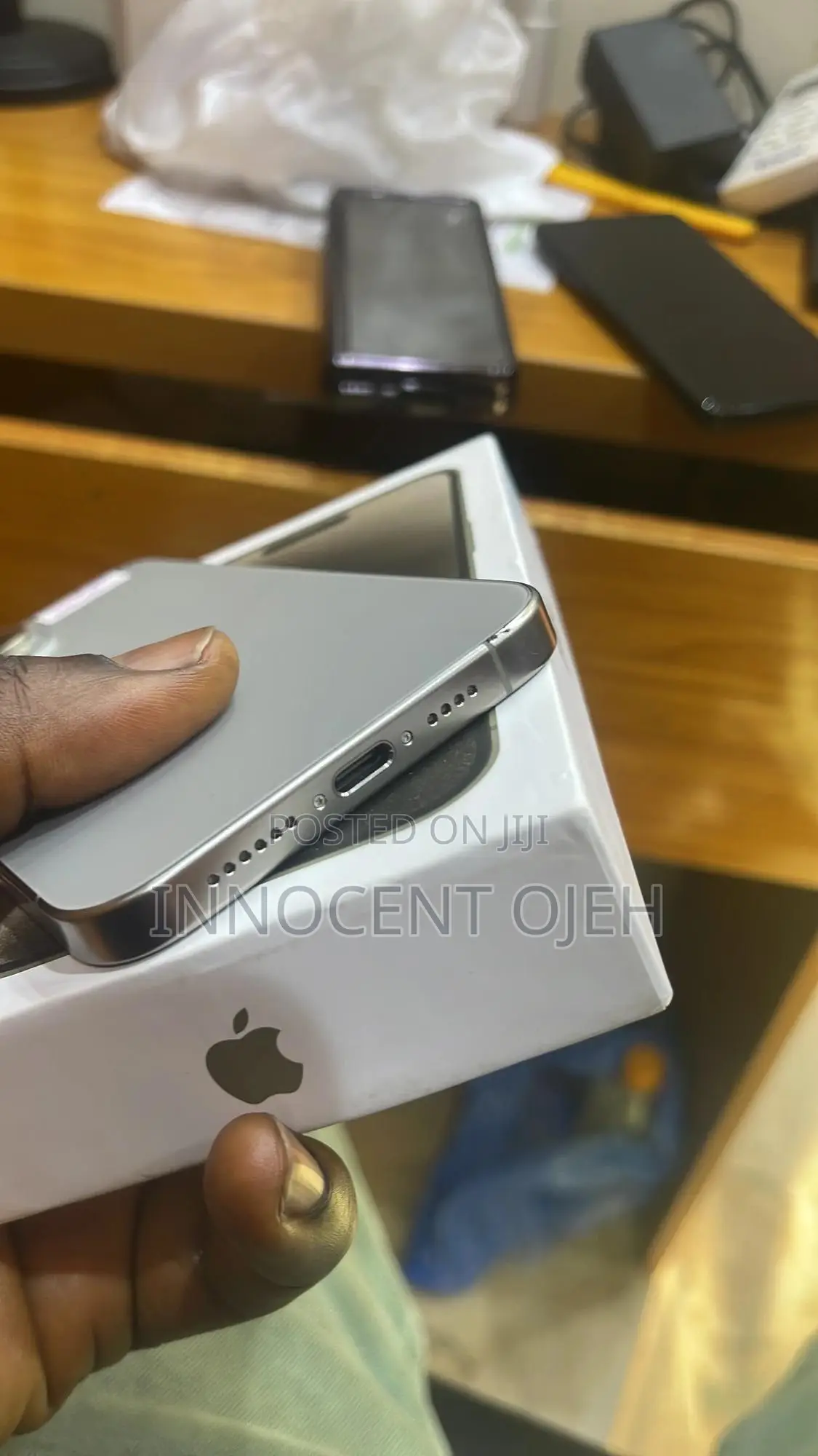Apple iPhone 15 Pro Max 256 GB White