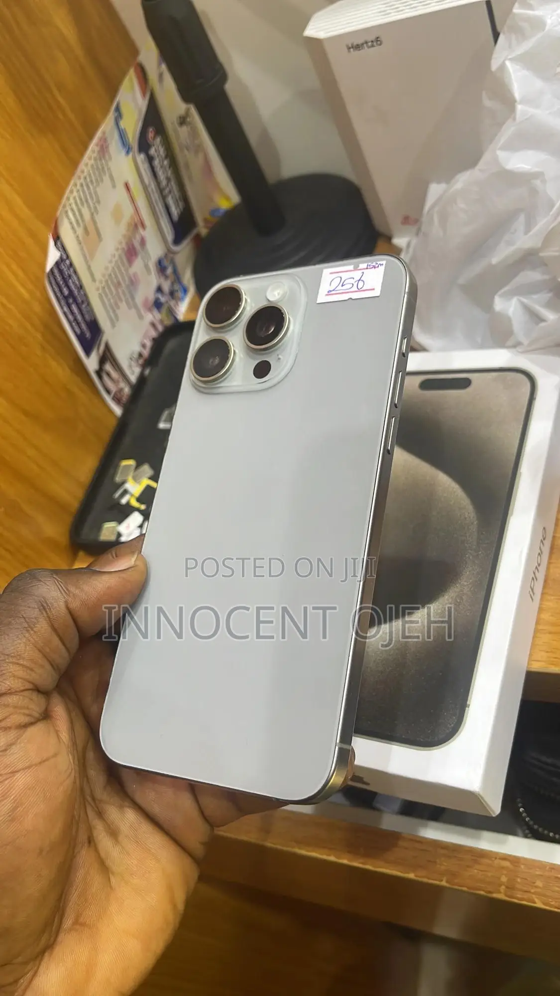 Apple iPhone 15 Pro Max 256 GB White