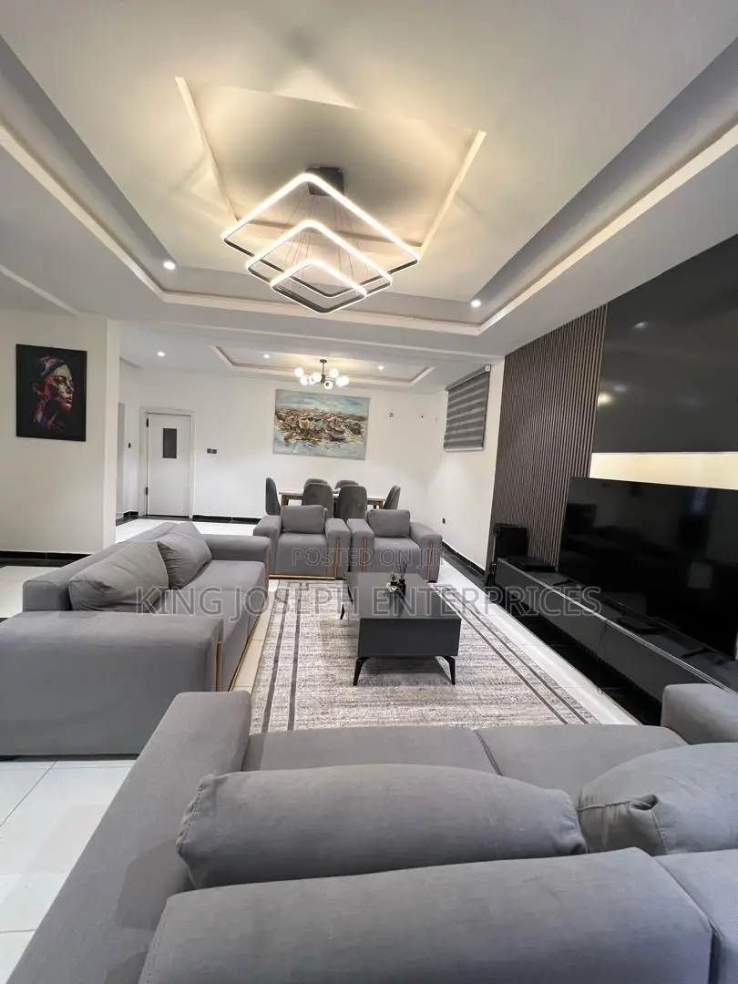Luxury 3bedroom Apartment Jahi by Gilmore