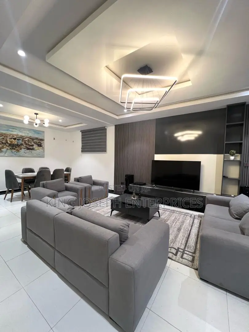 Luxury 3bedroom Apartment Jahi by Gilmore