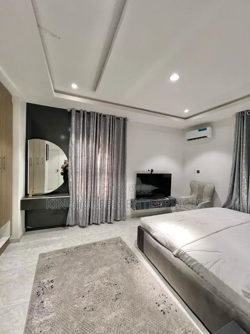 Luxury 3bedroom Apartment Jahi by Gilmore