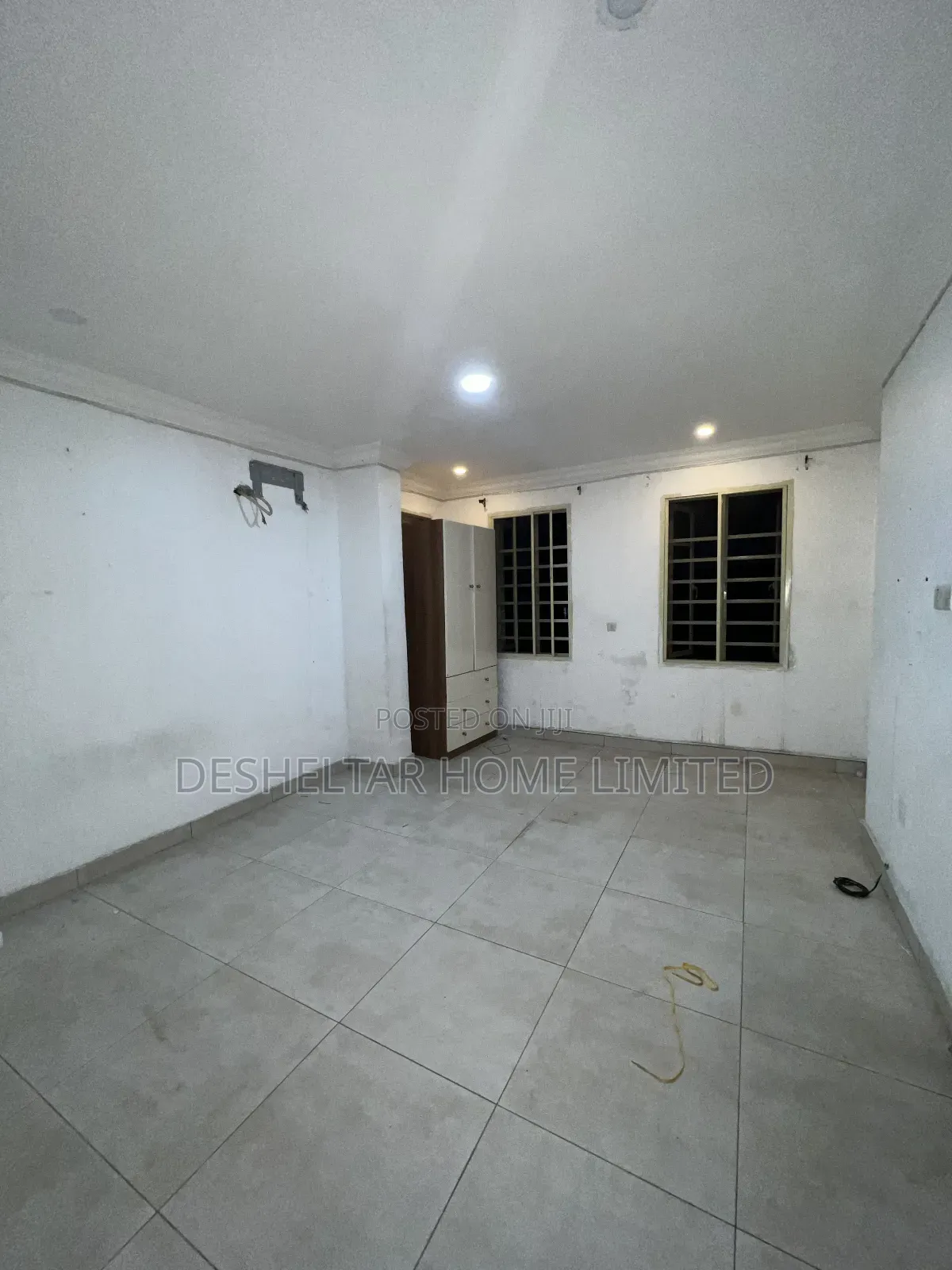 3bdrm Shared Apartment in Tpdc Building, Chevron for rent