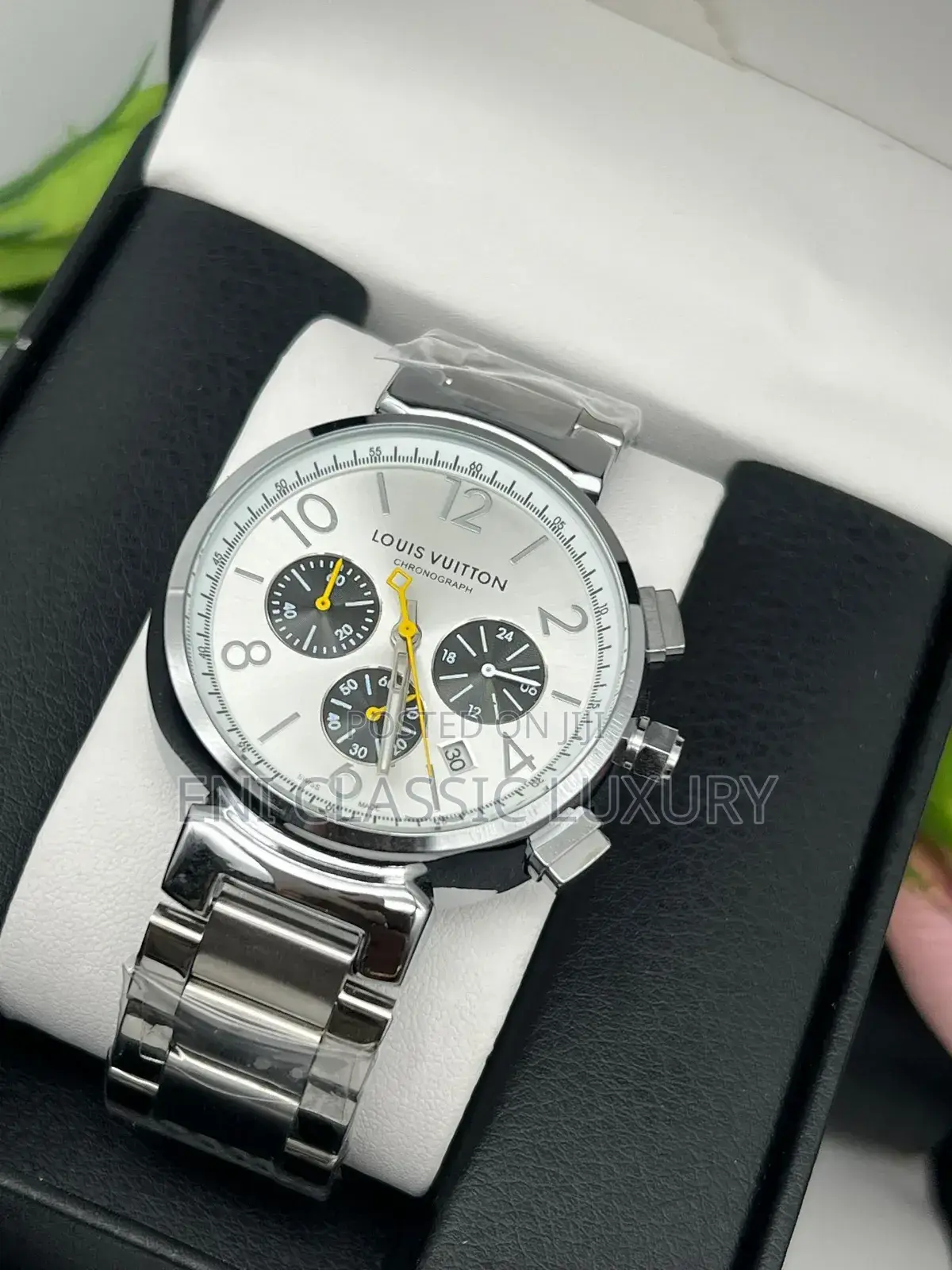 Original Luxury Wristwatches Louis Vuitton Available N Store