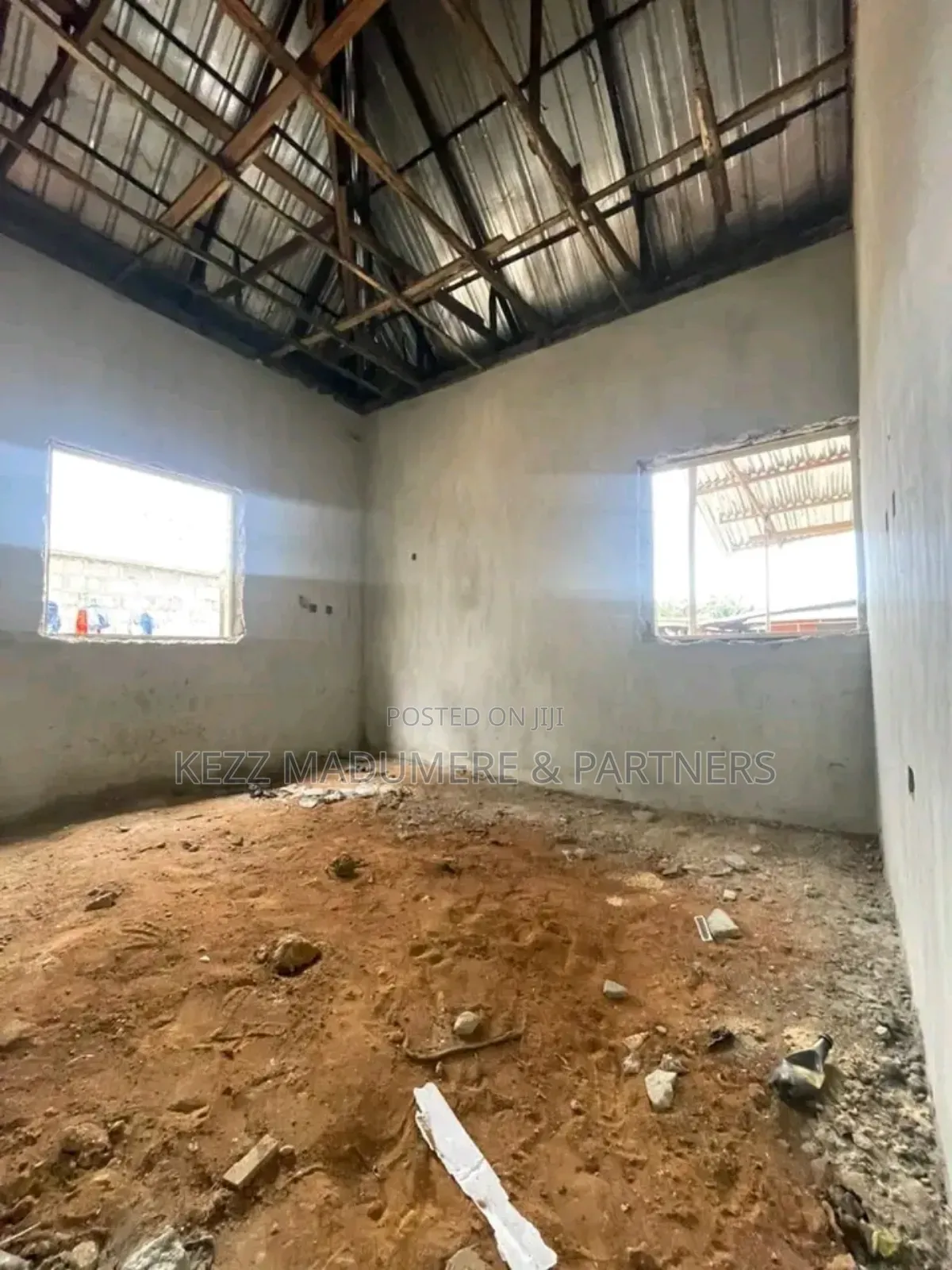 3bdrm Duplex in Radio Estate ,Nta for sale