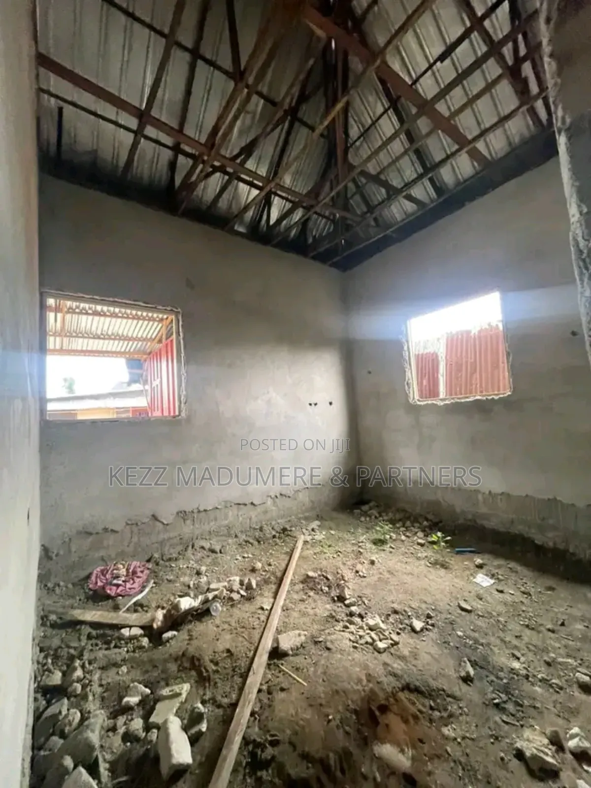 3bdrm Duplex in Radio Estate ,Nta for sale