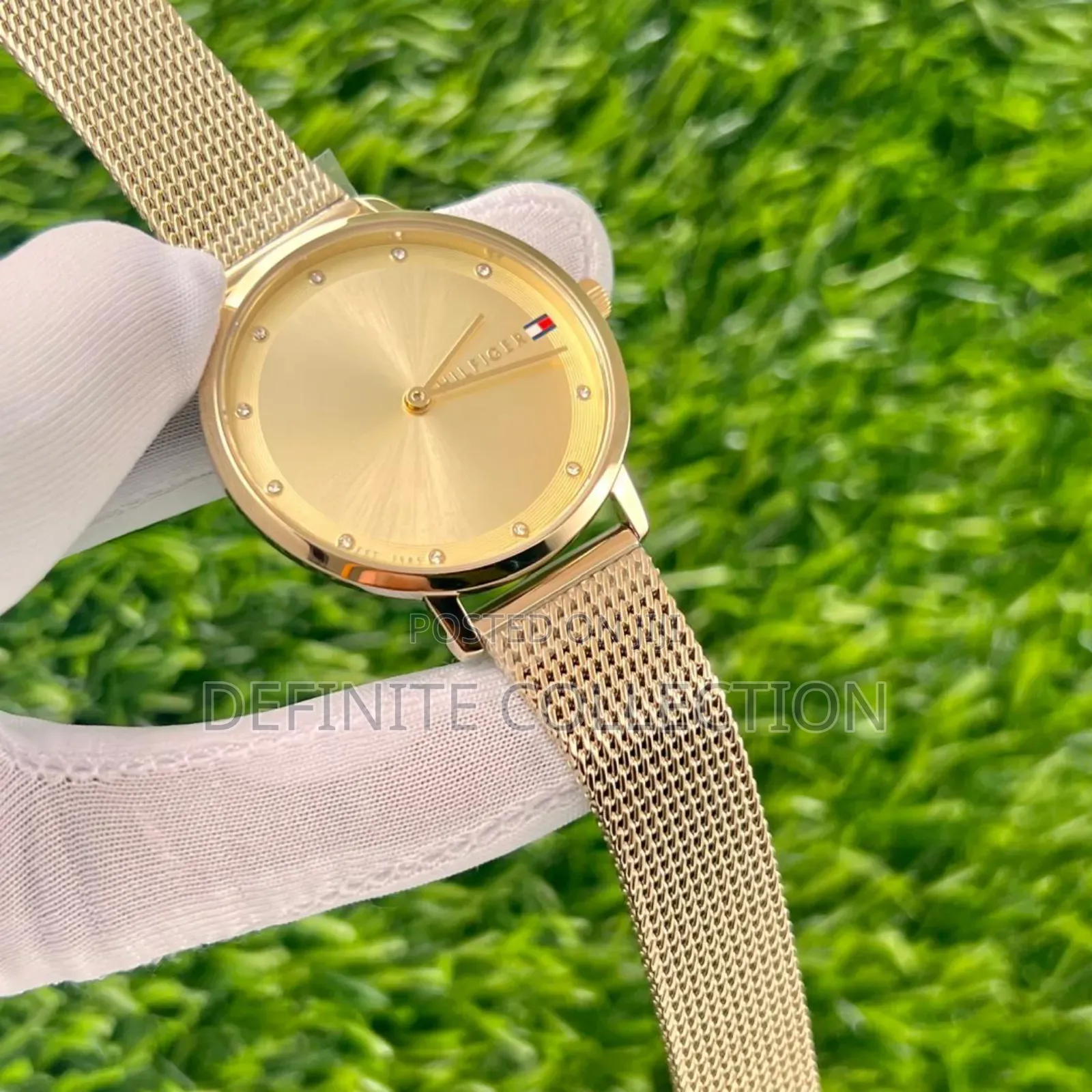 TOMMY HILFIGER Top Quality Wristwatch
