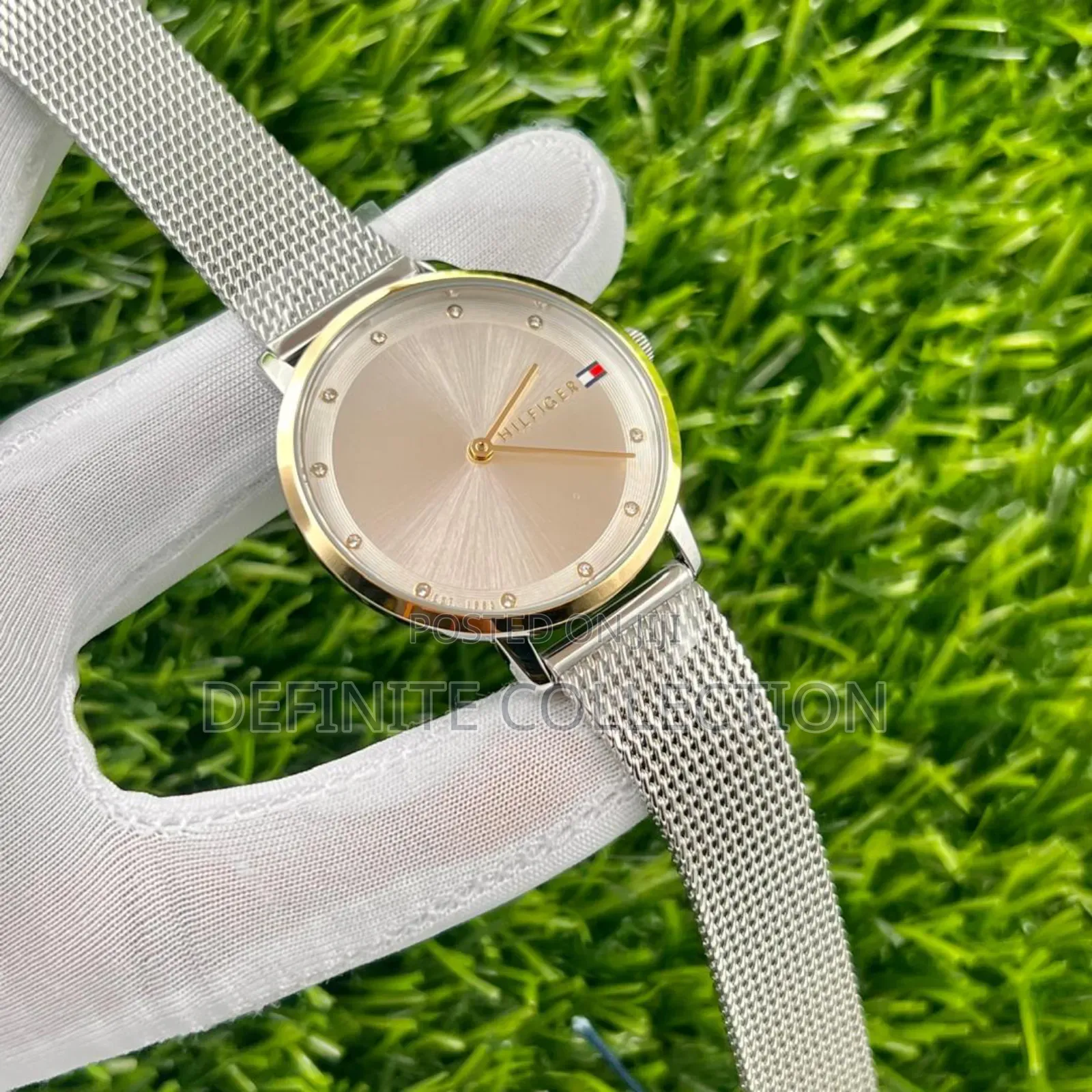 TOMMY HILFIGER Top Quality Wristwatch