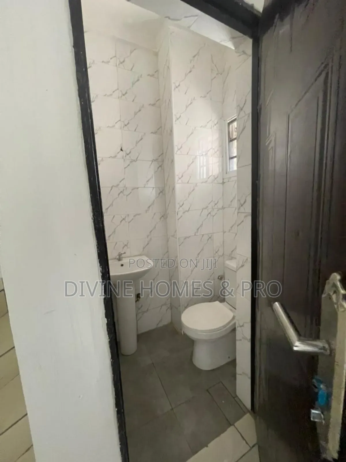 4bdrm Duplex in Life Camp for rent