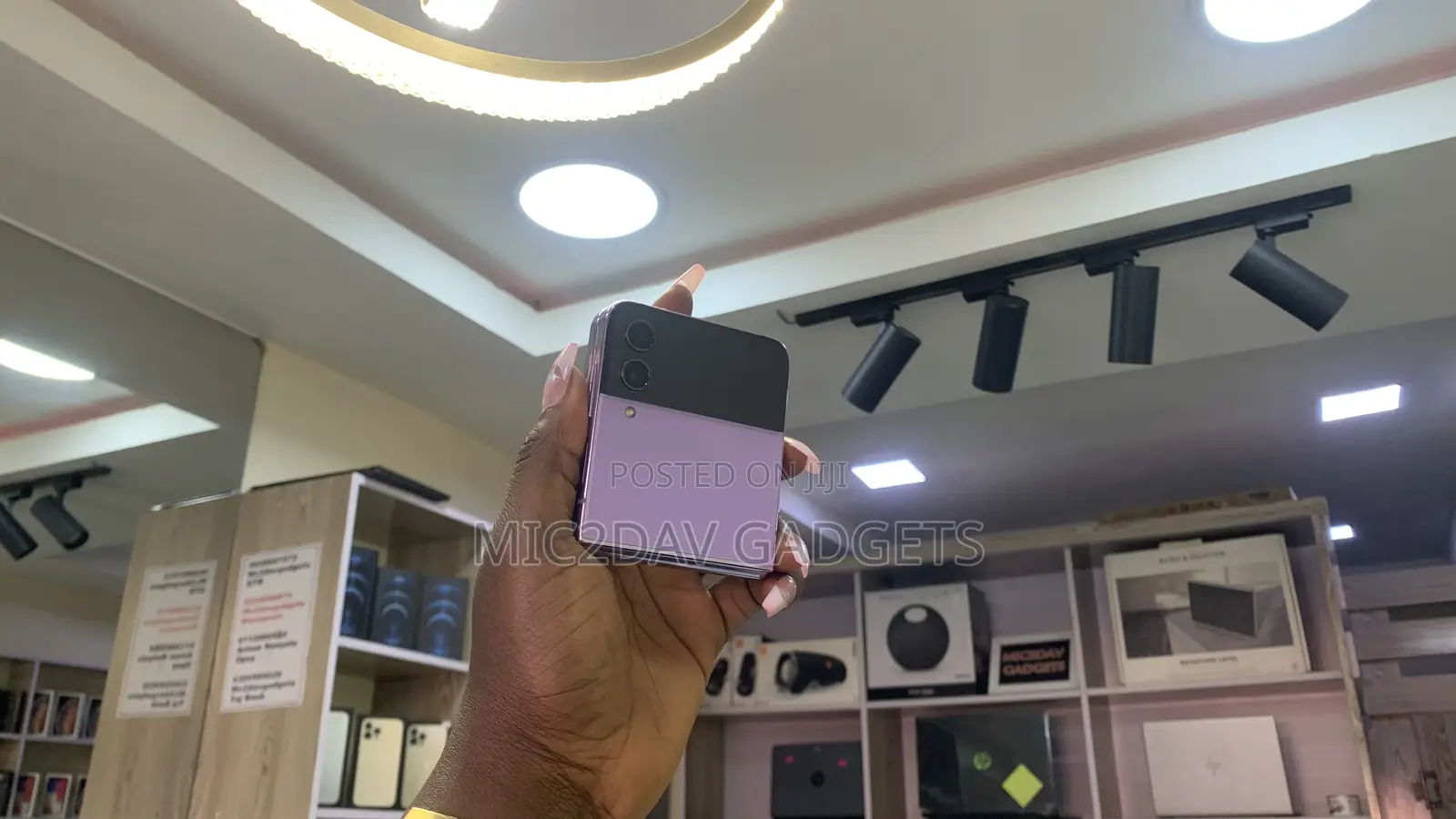 Samsung Galaxy Z Flip4 128 GB Purple