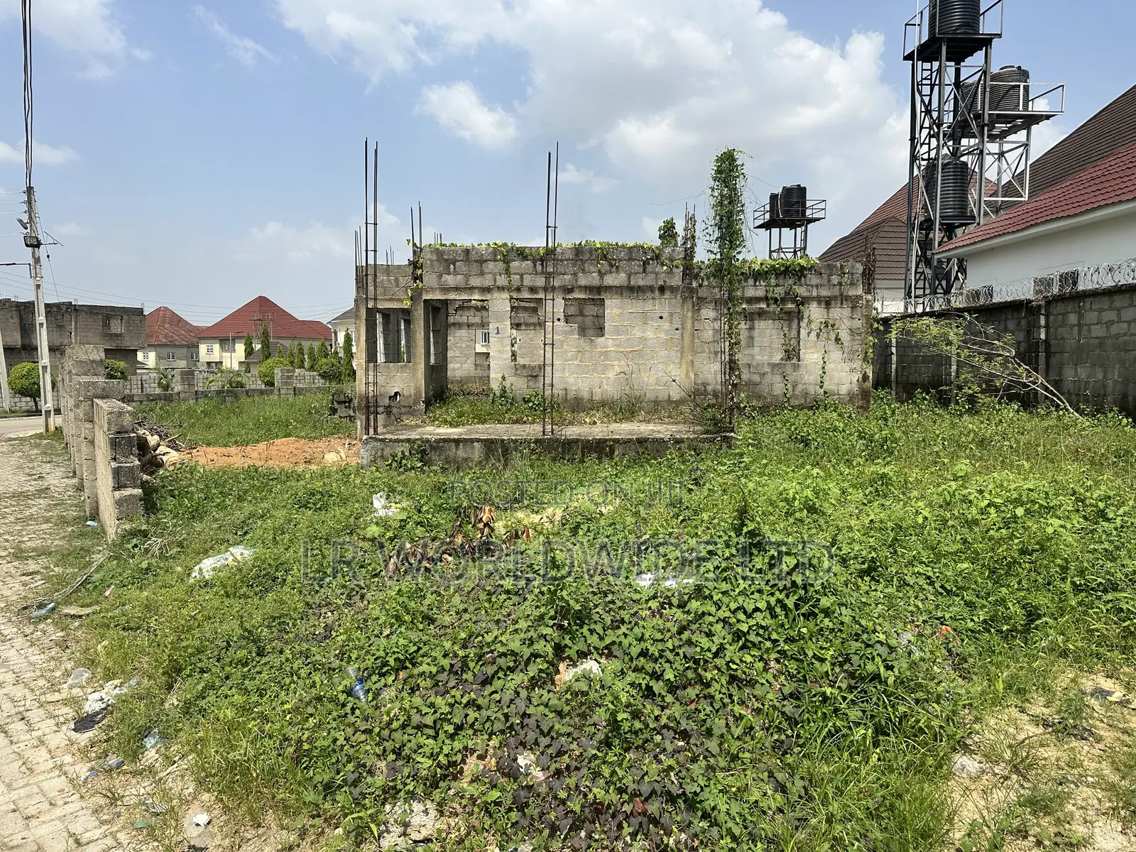 Newly Built 5bedroom Duplex at Lintel Level on 1100sqm Land