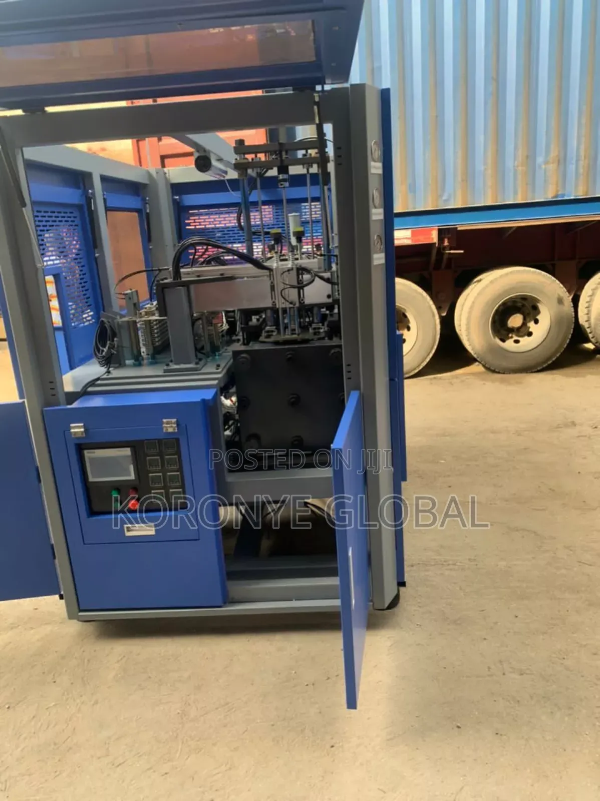 3 Cavity Auto Pet Bottle Blowing Machine