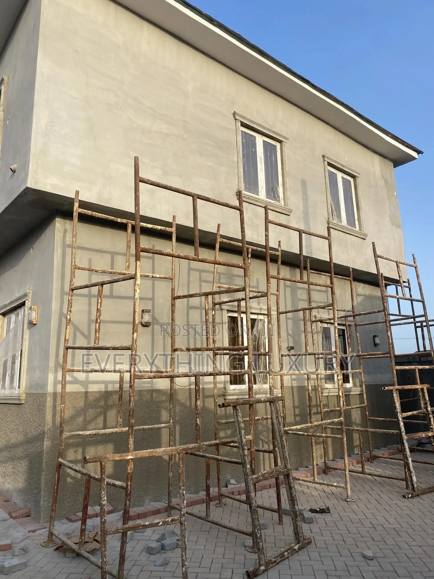1bdrm Block of Flats in Ushafa for rent