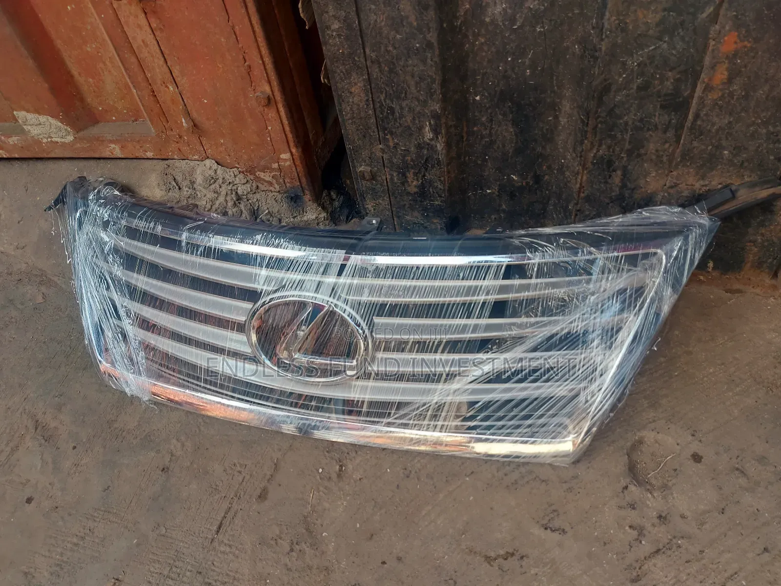 Front Grill Es350 2010 Available as Seen