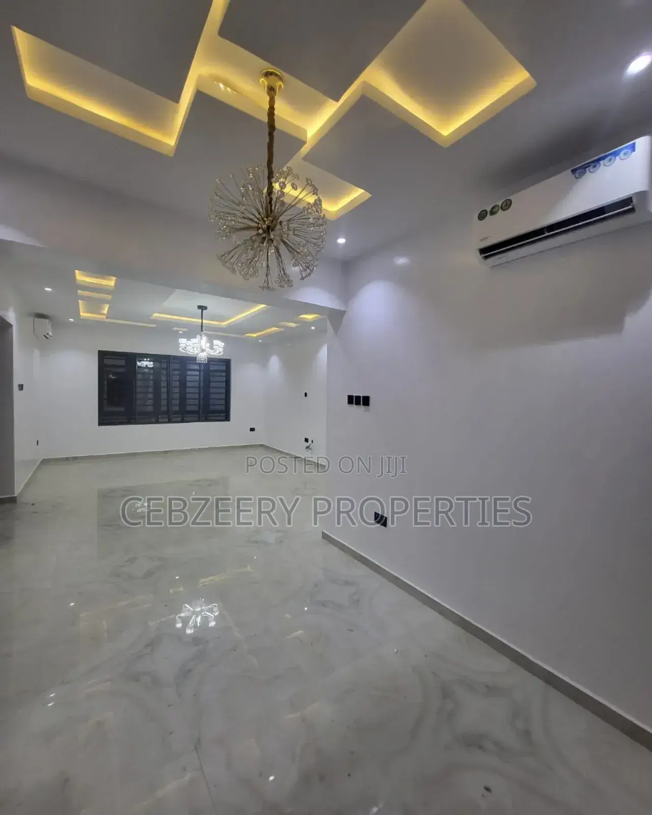 3bdrm Block of Flats in Ikeja GRA for rent