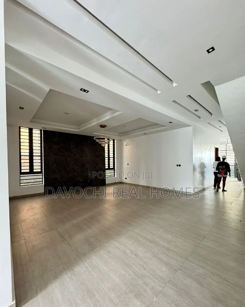 Furnished 5bdrm House in Chevron for rent