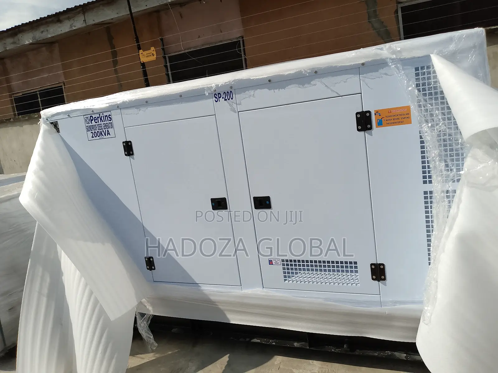 Advanced 200kva Soundproof Perkins Generator
