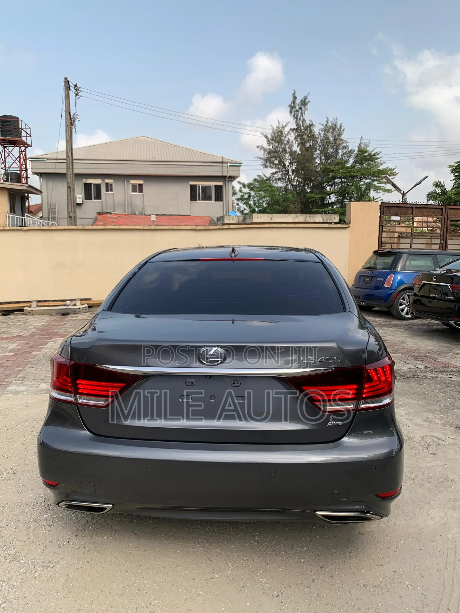 Lexus LS 460 AWD 2015 Gray