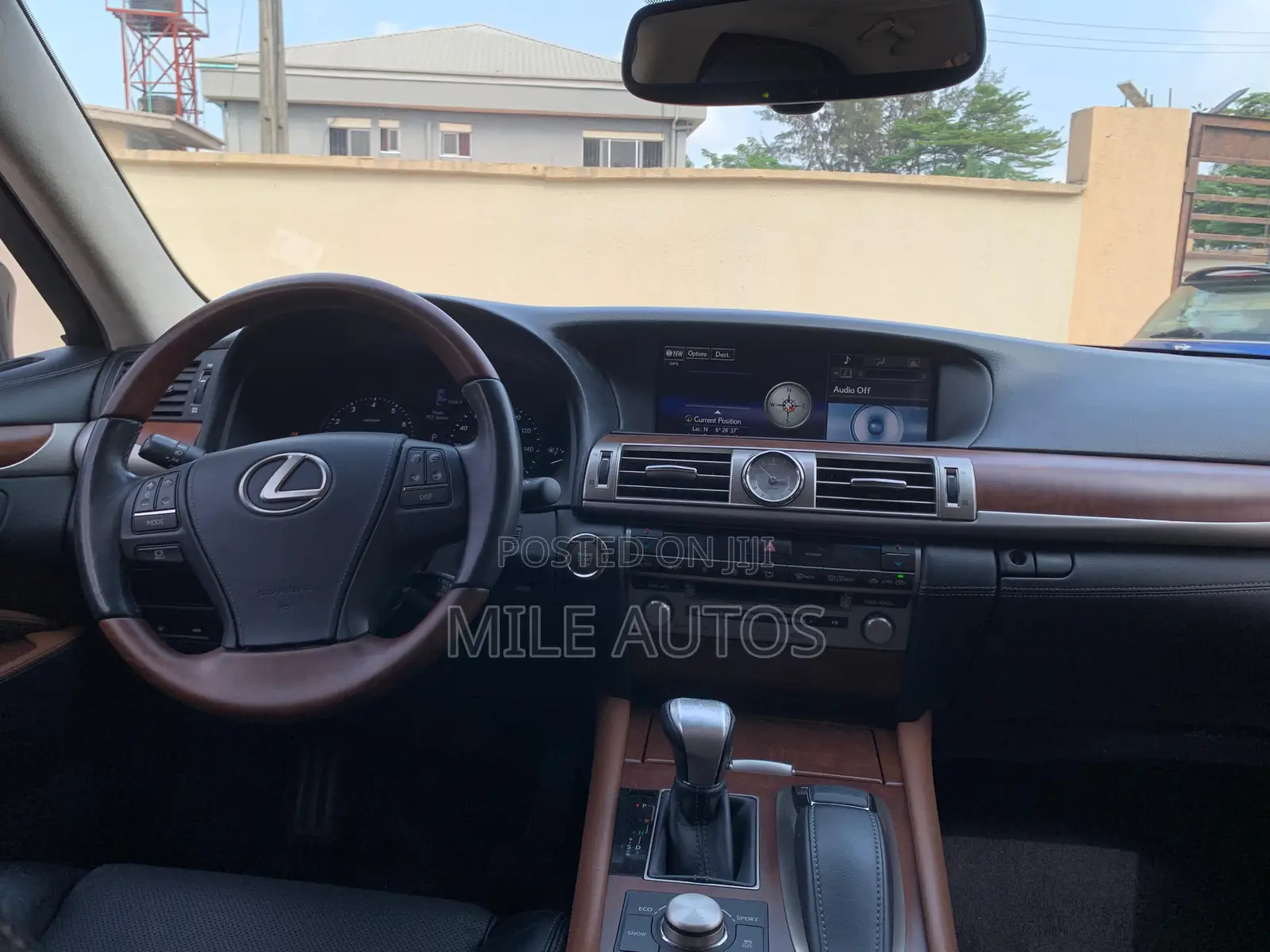 Lexus LS 460 AWD 2015 Gray