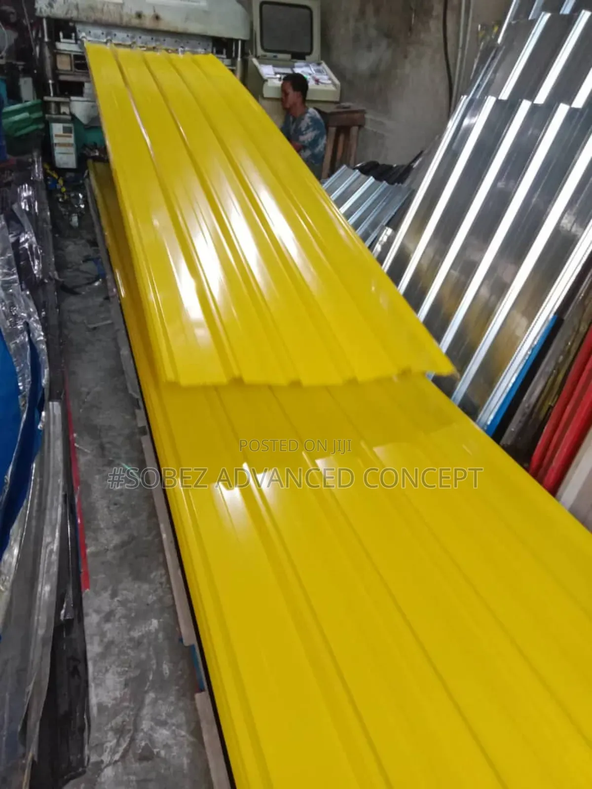 Classic Yellow Aluminum Long Span