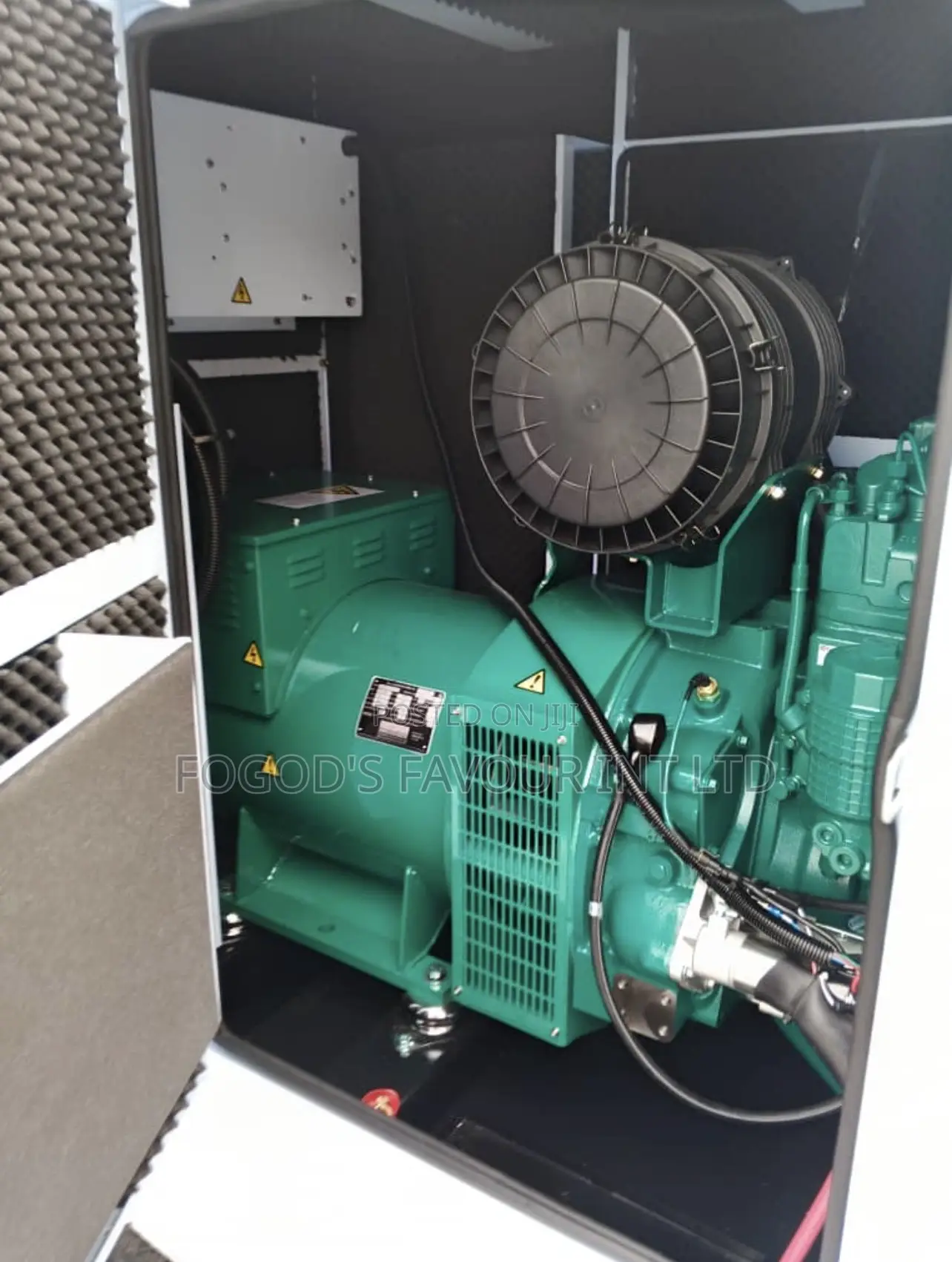 250kva Perkins Soundproof Diesel Generator 100% Copper Coil