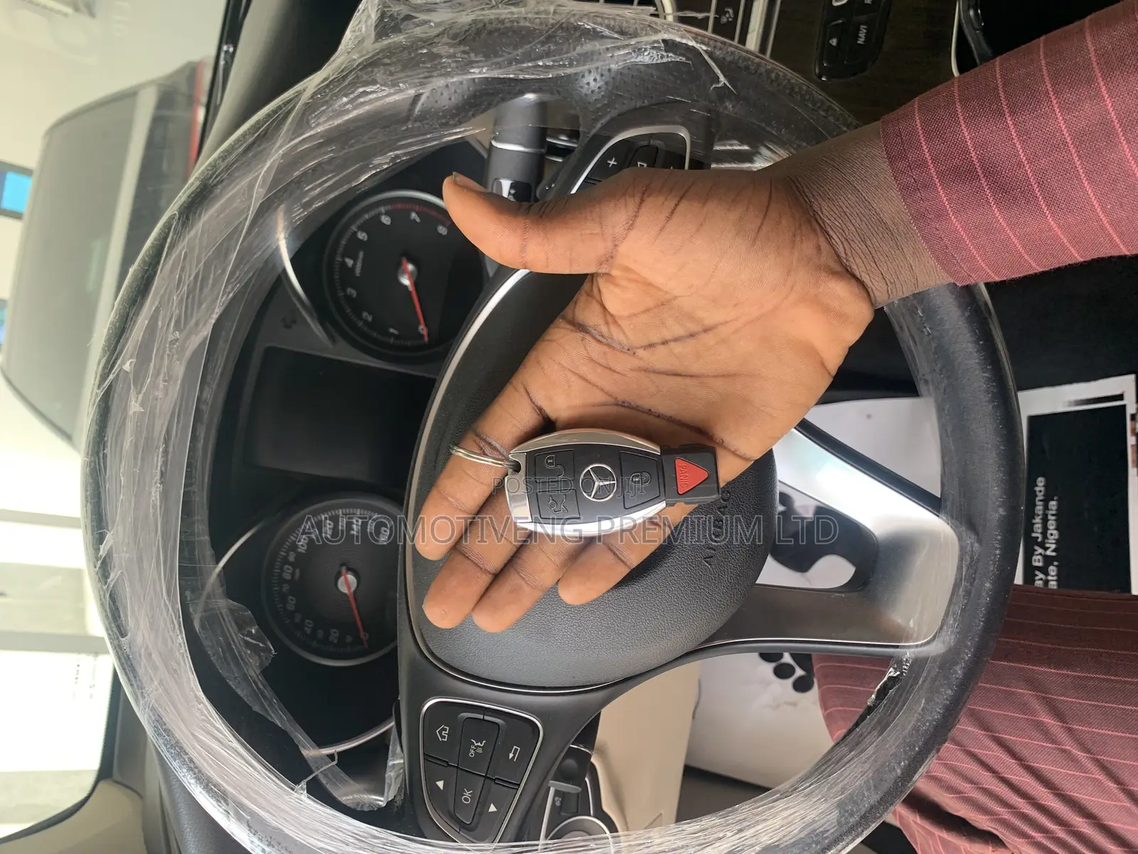 Original Vehicle Tracker and Installation for Mercedes-Benz