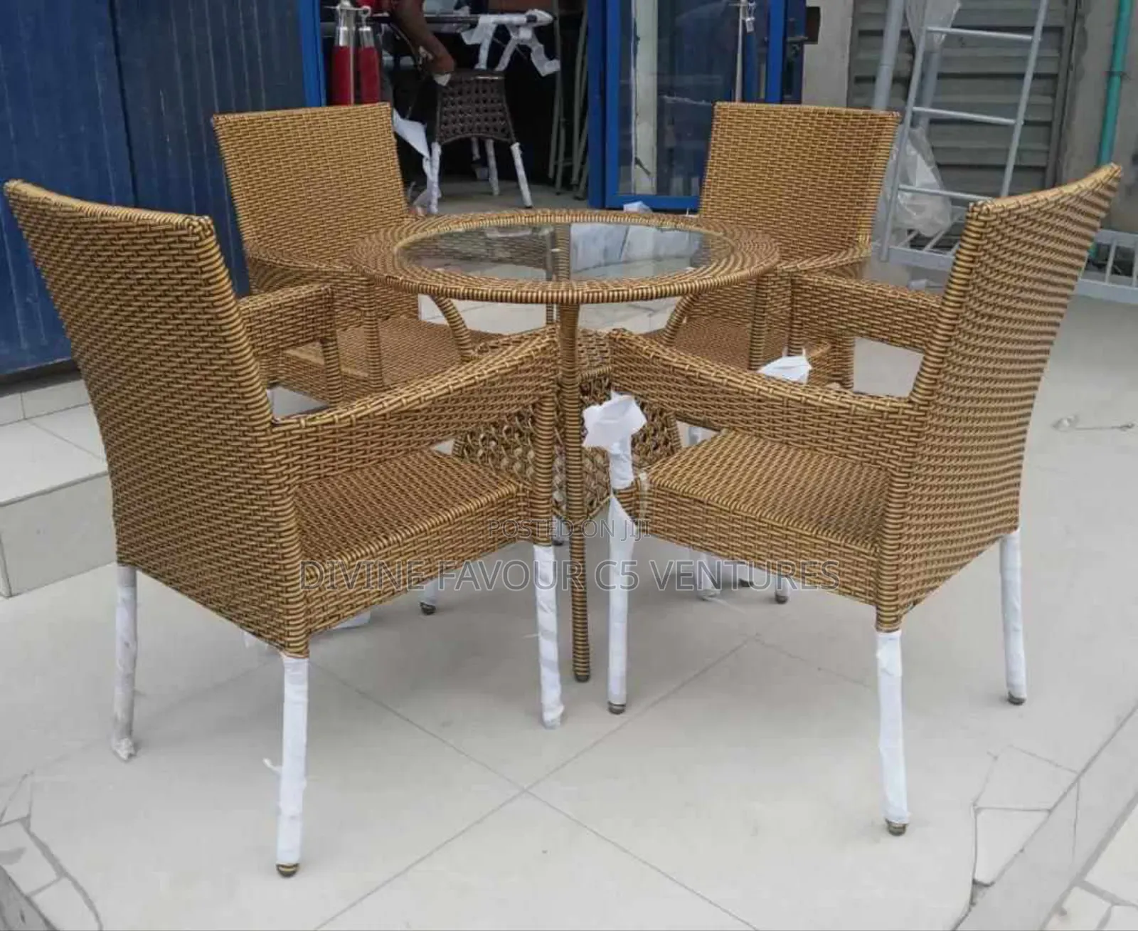 Outdoor Rattan Furniture Set for Homes and Hotels
