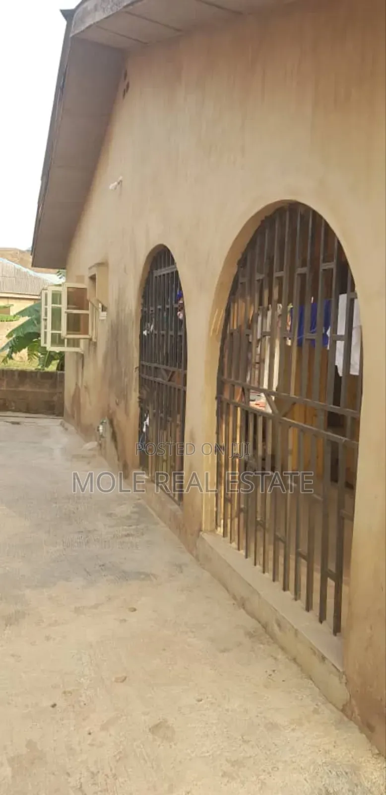 Full Plot by Moshalashi Idimu Rd With Structure