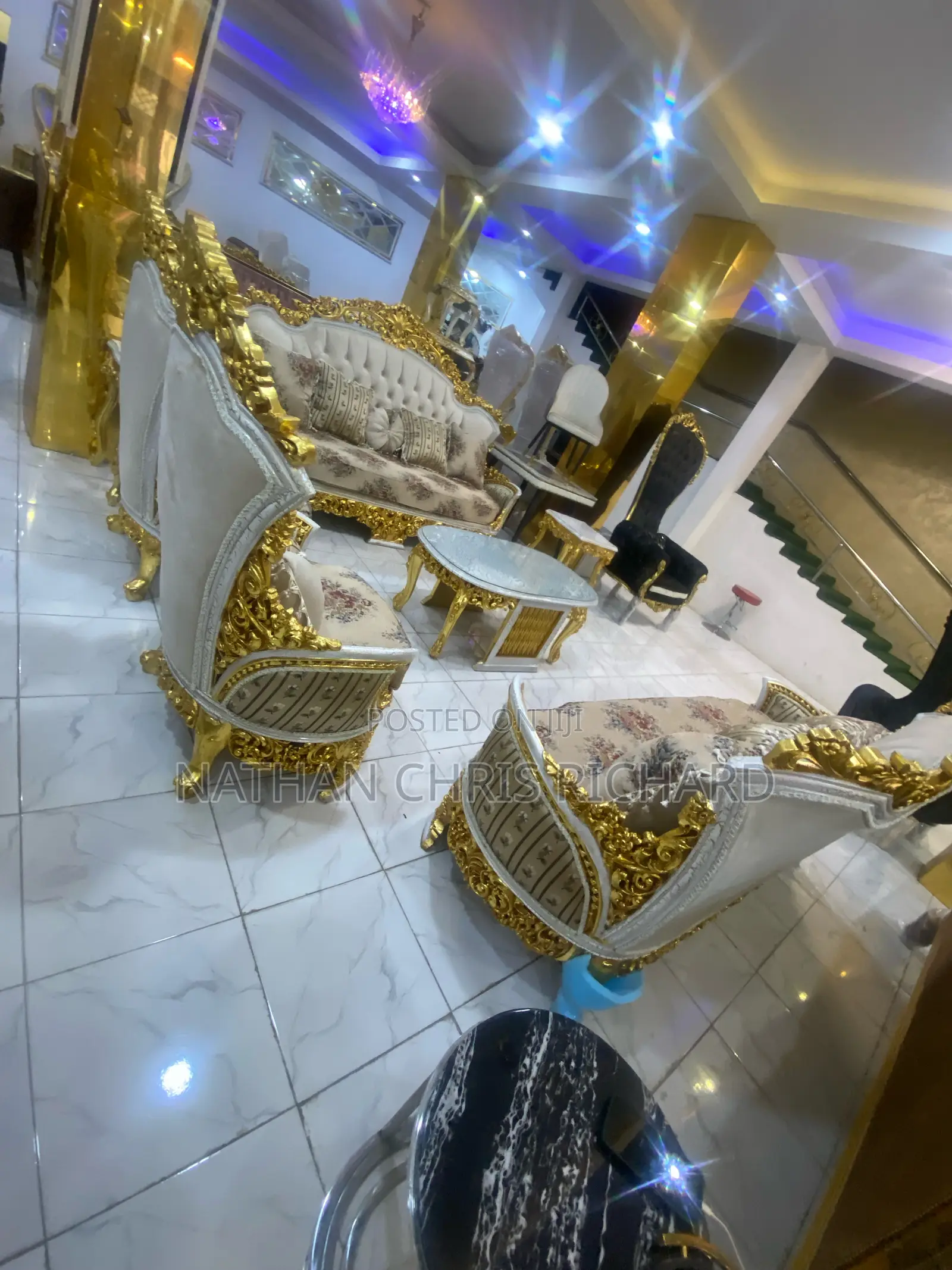 High Quality Royal Life Sofa