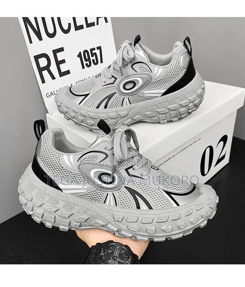 High Quality Unisex Fashion Sneakers